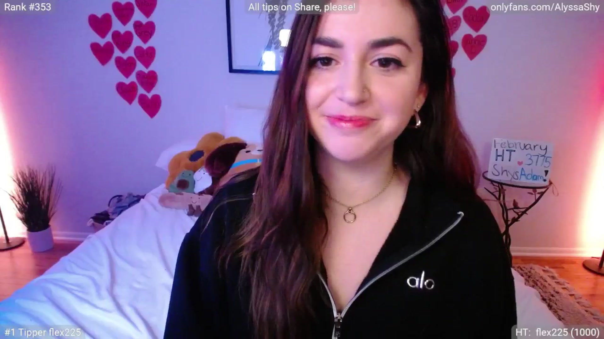 Gallery image thumbnail from AlyssaShy's myfreecams stream on, 02/23/2025, 24:18 image 7 of 20
