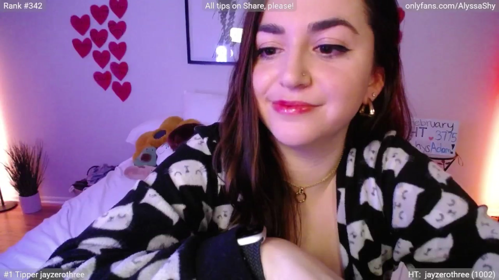 Gallery image thumbnail from AlyssaShy's myfreecams stream on, 02/23/2025, 24:18 image 14 of 20