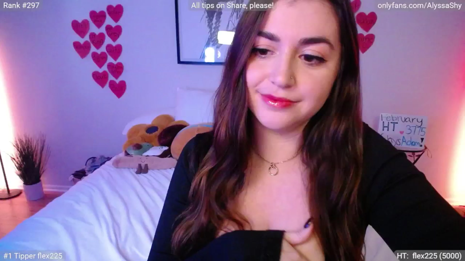 Gallery image thumbnail from AlyssaShy's myfreecams stream on, 02/24/2025, 24:03 image 14 of 20