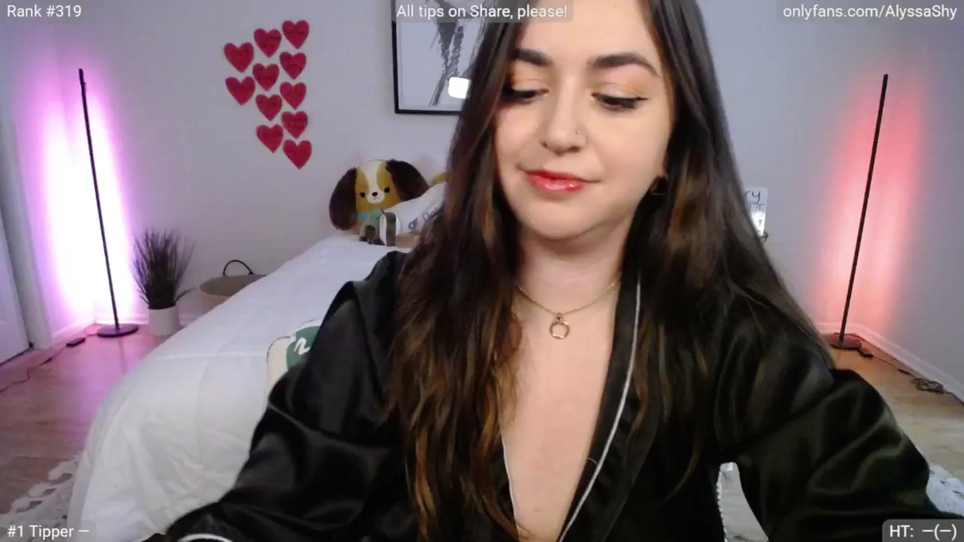 Gallery image thumbnail from AlyssaShy's myfreecams stream on, 02/25/2025, 23:13 image 2 of 20