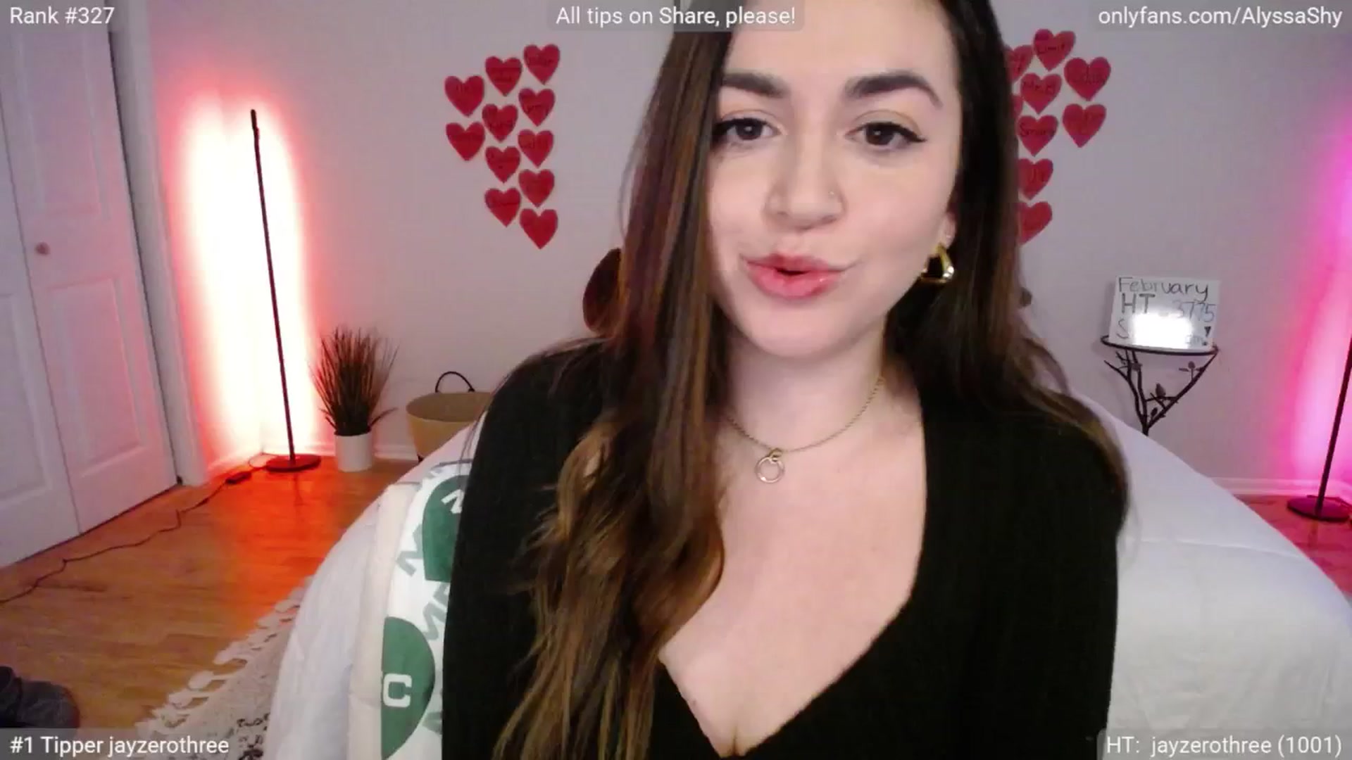 Gallery image thumbnail from AlyssaShy's myfreecams stream on, 02/26/2025, 23:14 image 7 of 20