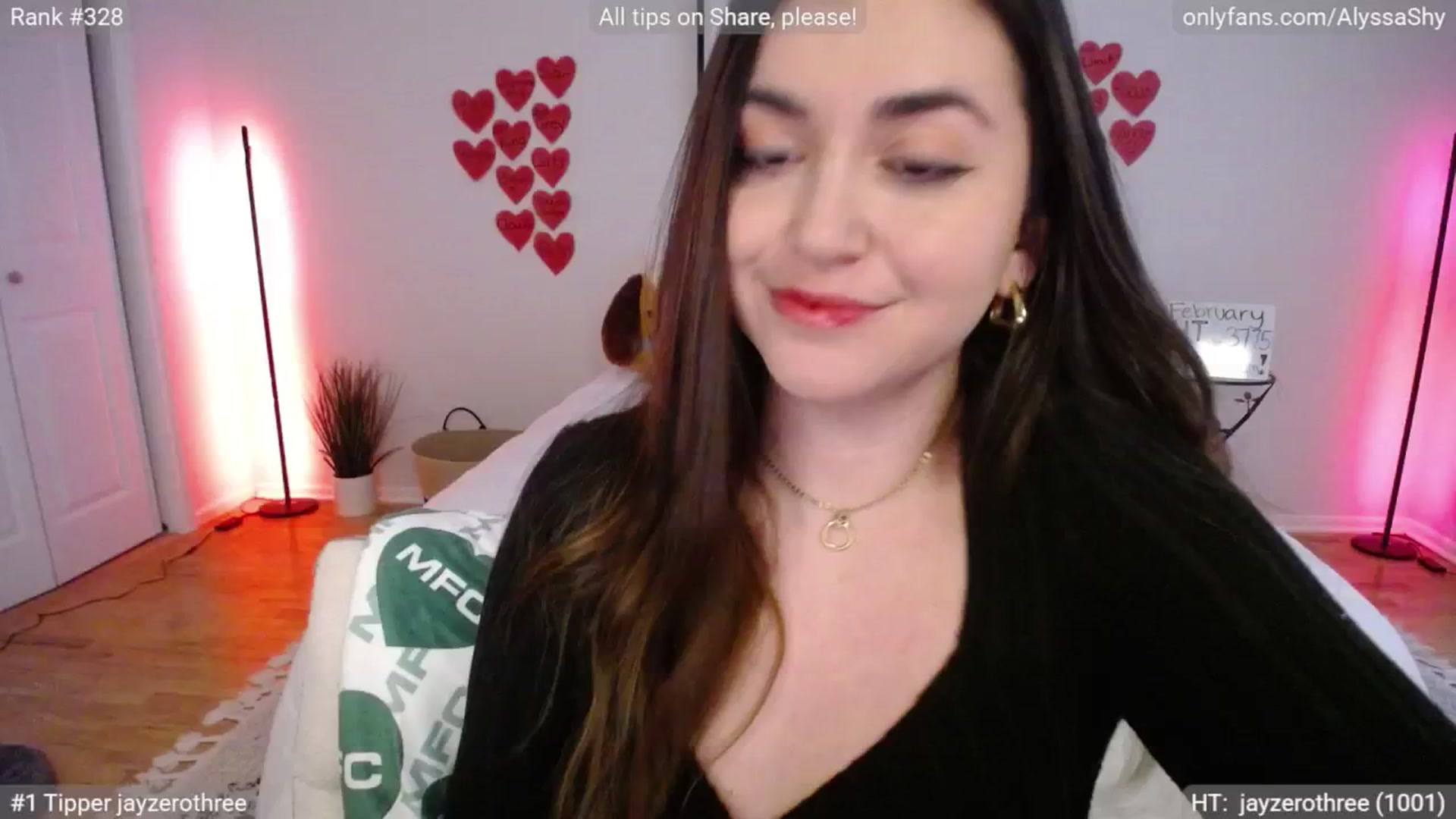 Gallery image thumbnail from AlyssaShy's myfreecams stream on, 02/26/2025, 23:14 image 3 of 20