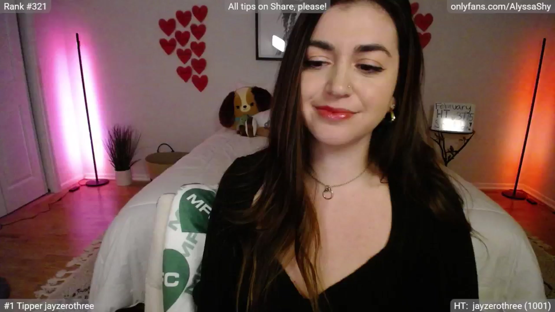 Gallery image thumbnail from AlyssaShy's myfreecams stream on, 02/27/2025, 24:33 image 10 of 20
