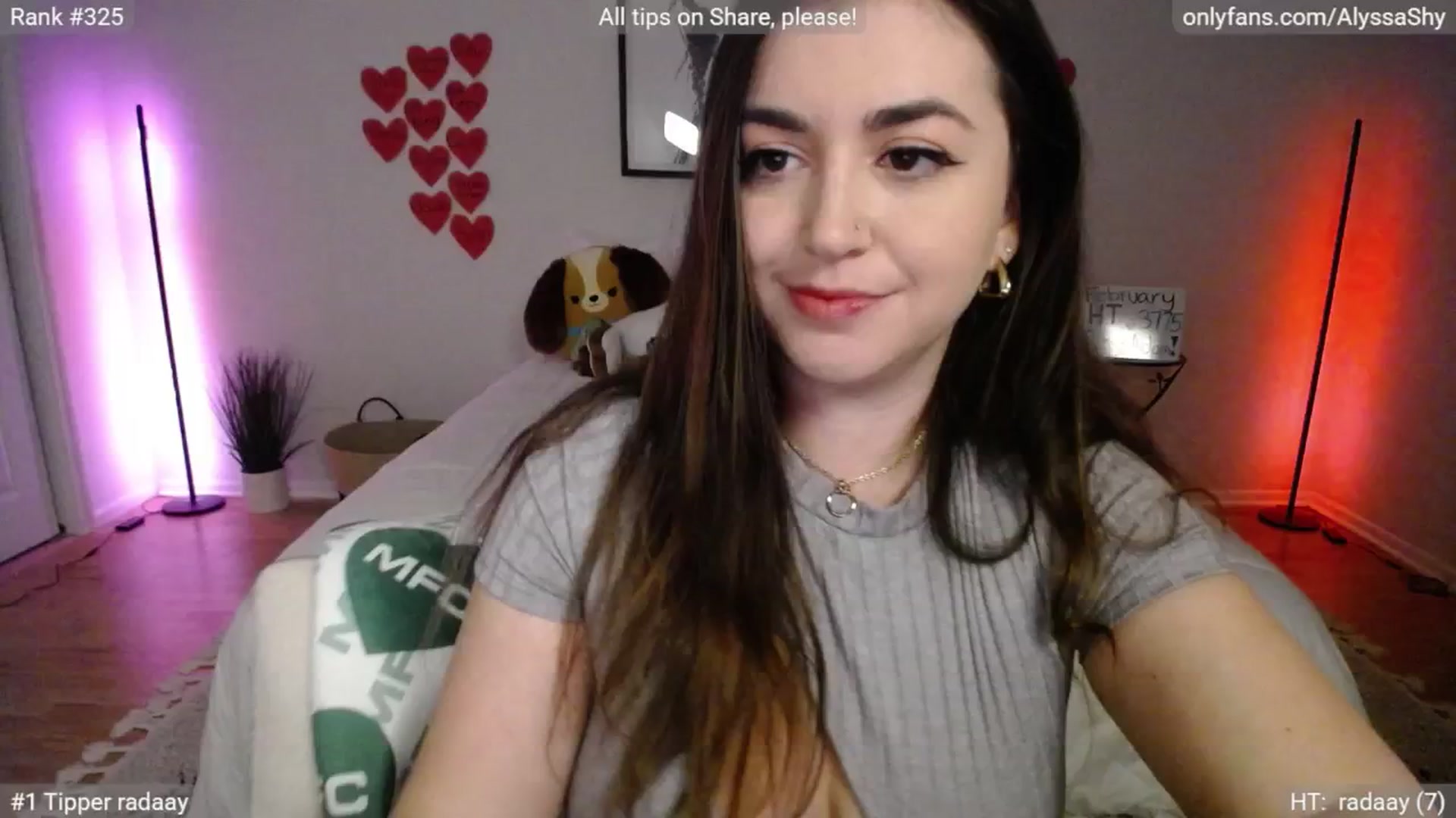 Gallery image thumbnail from AlyssaShy's myfreecams stream on, 02/27/2025, 22:37 image 18 of 20