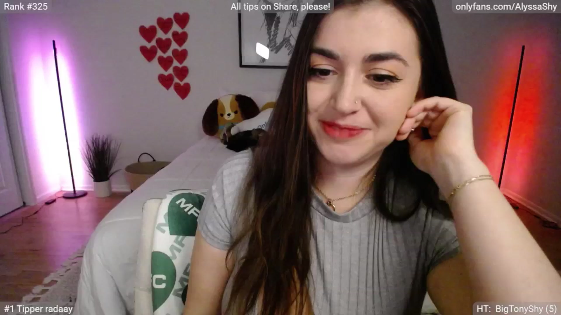 Gallery image thumbnail from AlyssaShy's myfreecams stream on, 02/27/2025, 22:37 image 10 of 20