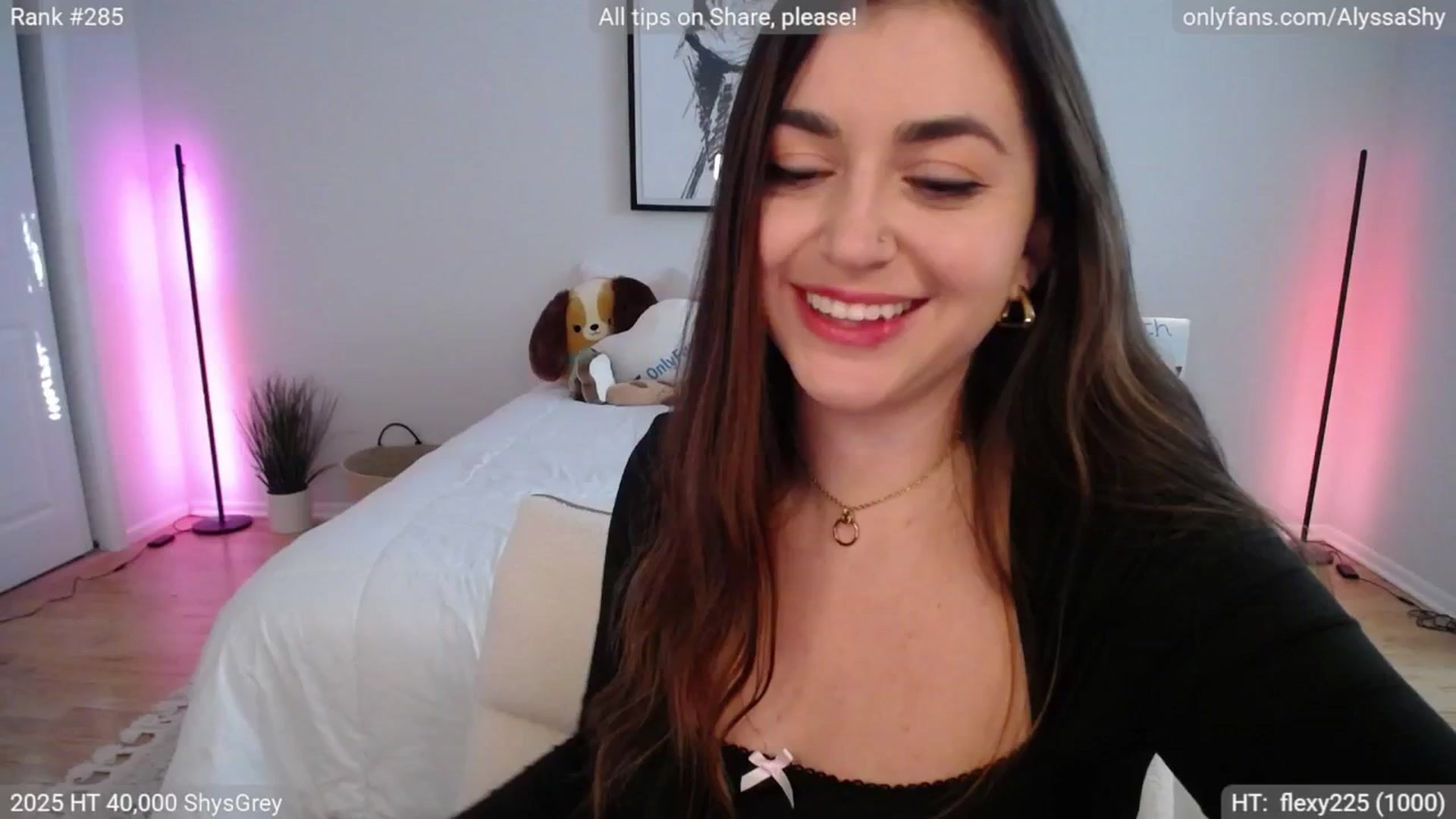 Gallery image thumbnail from AlyssaShy's myfreecams stream on, 03/02/2025, 23:43 image 6 of 20