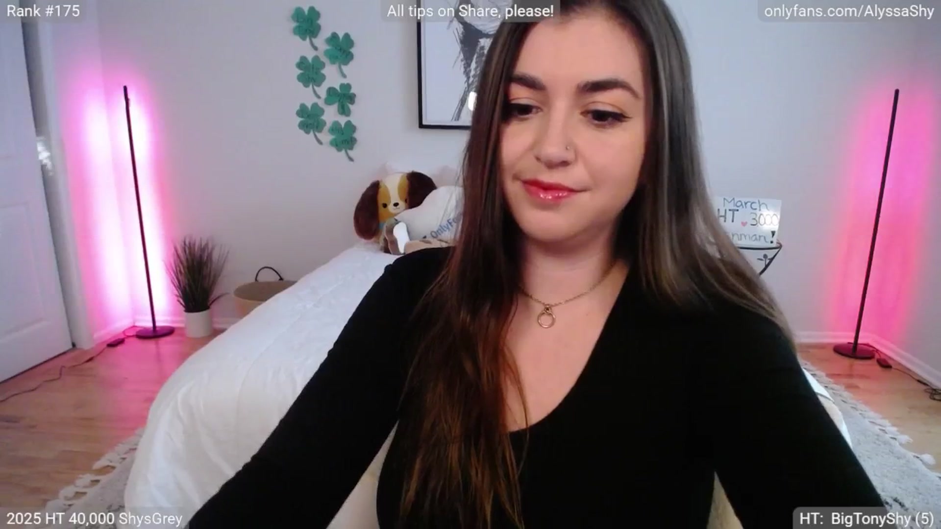 Gallery image thumbnail from AlyssaShy's myfreecams stream on, 03/03/2025, 22:10 image 15 of 20