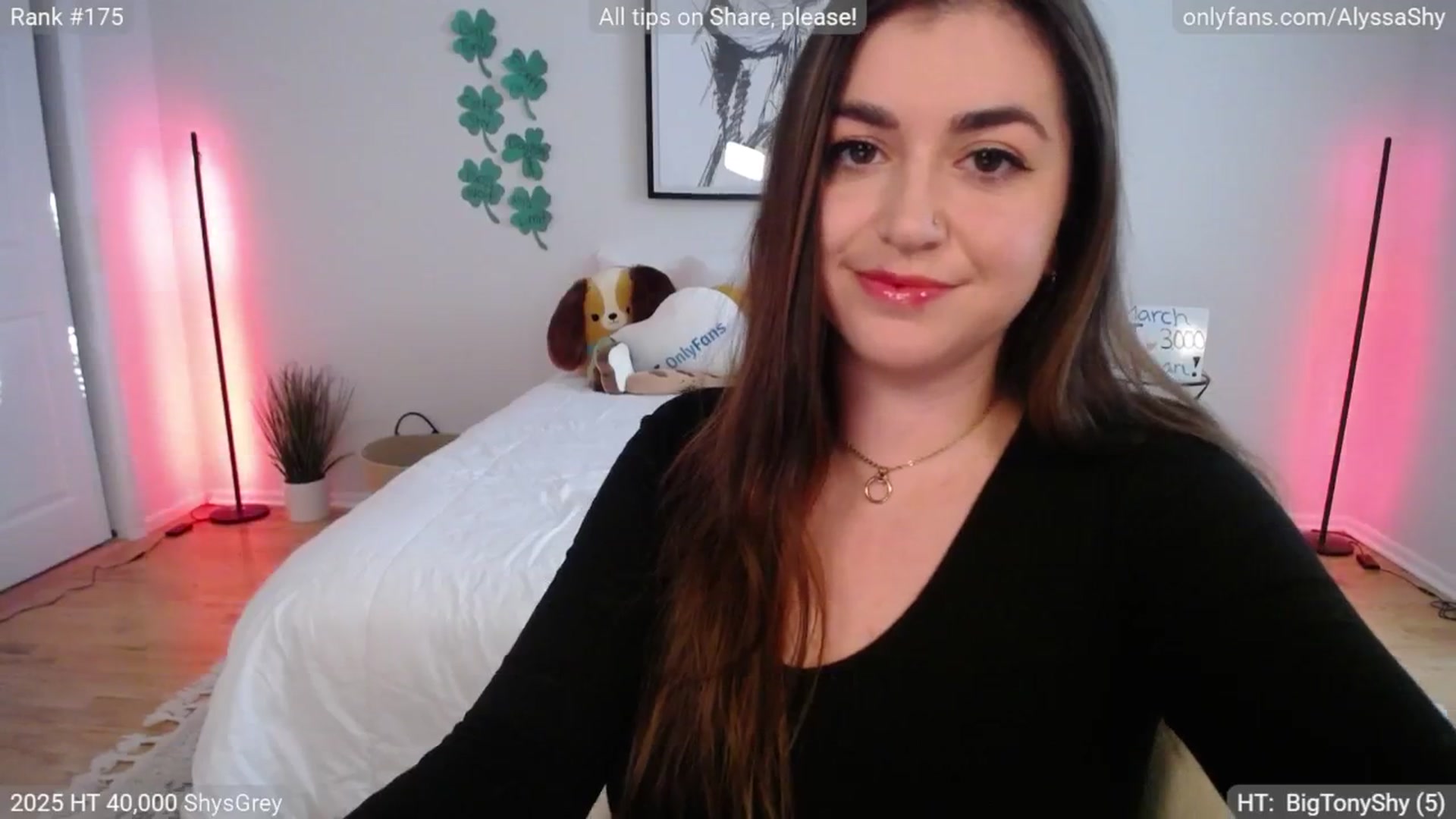 Gallery image thumbnail from AlyssaShy's myfreecams stream on, 03/03/2025, 22:10 image 14 of 20