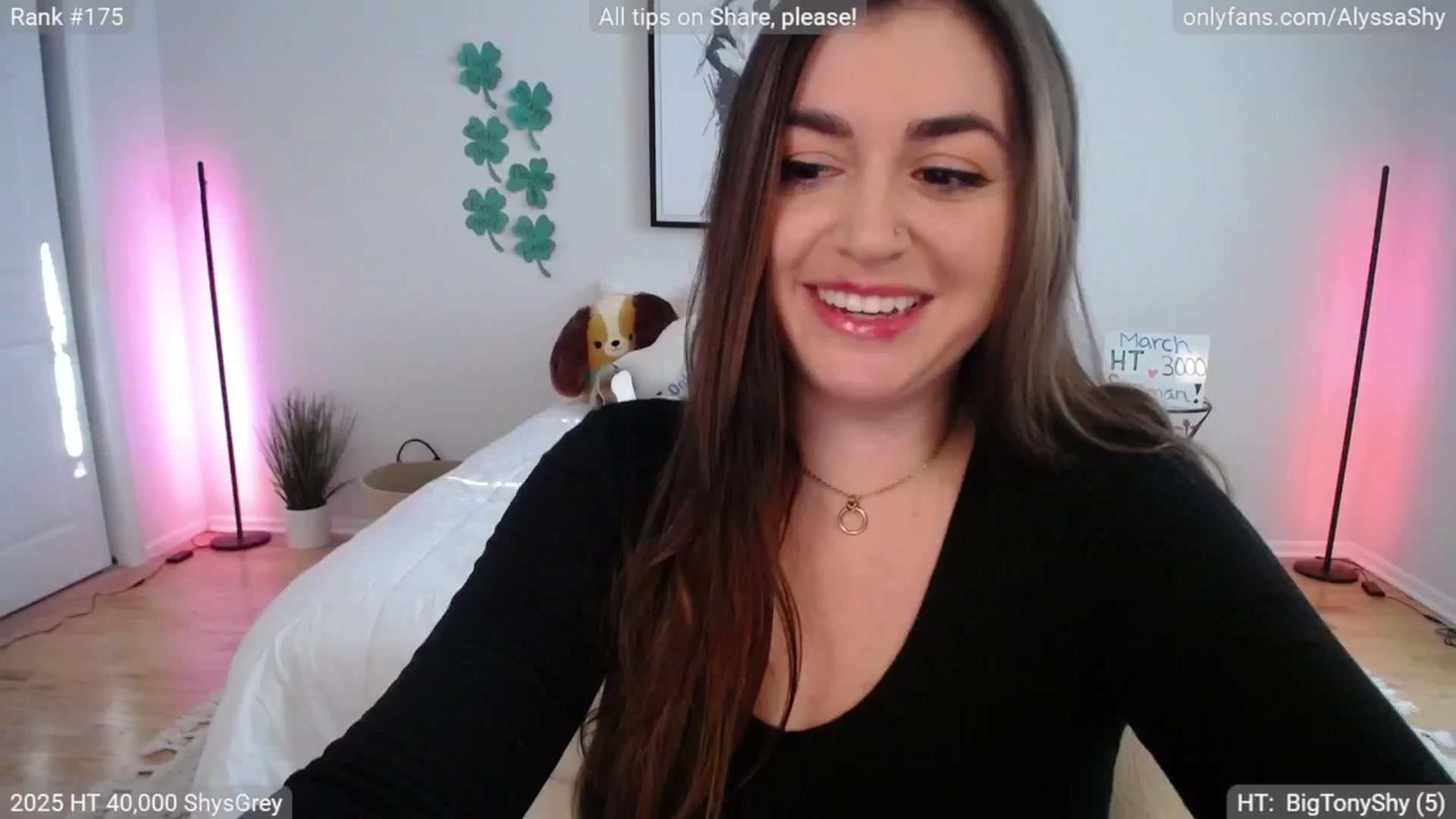 Gallery image thumbnail from AlyssaShy's myfreecams stream on, 03/03/2025, 22:10 image 10 of 20