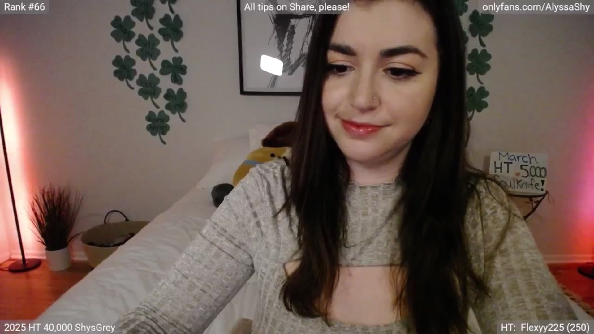Gallery image thumbnail from AlyssaShy's myfreecams stream on, 03/12/2025, 24:29 image 15 of 20
