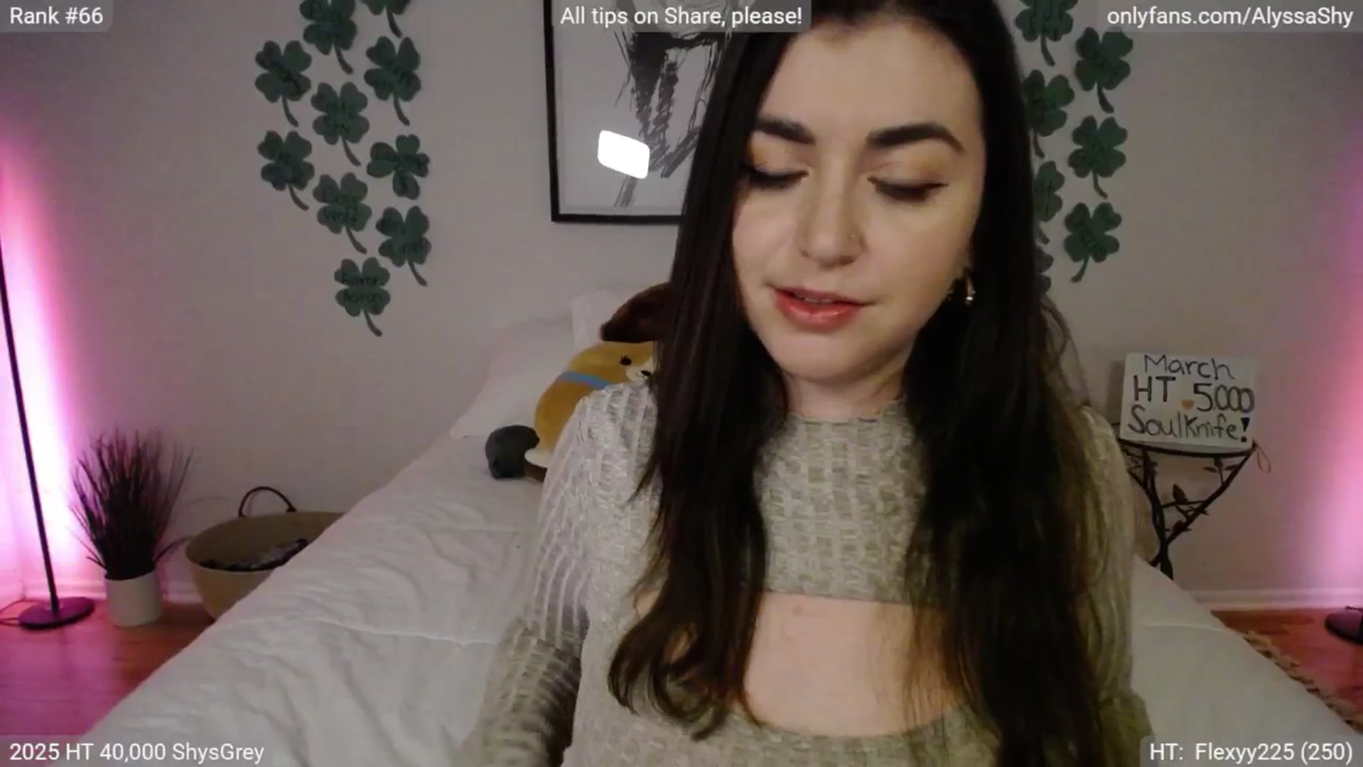 Gallery image thumbnail from AlyssaShy's myfreecams stream on, 03/12/2025, 24:29 image 14 of 20