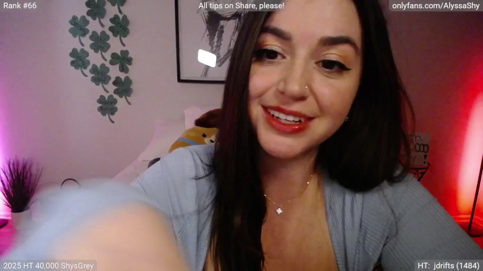 Gallery image thumbnail from AlyssaShy's myfreecams stream on, 03/14/2025, 24:43 image 20 of 20
