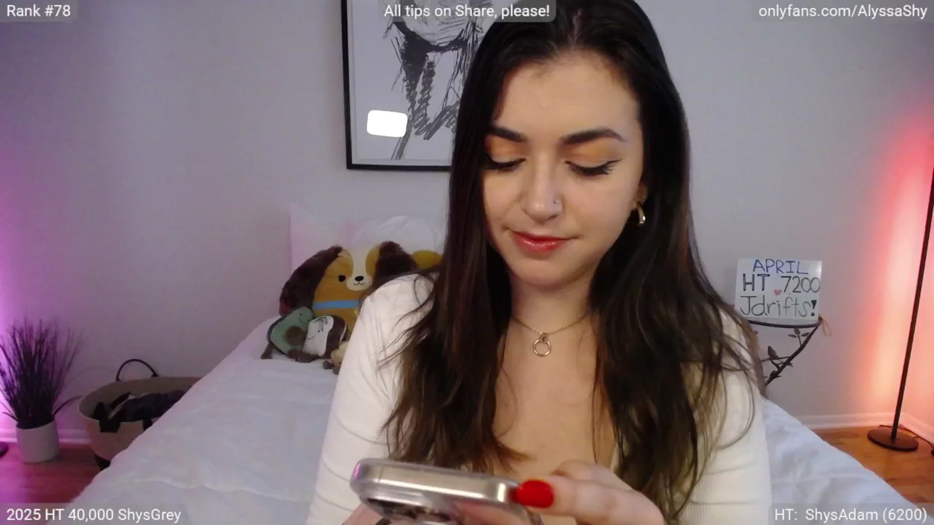 Gallery image thumbnail from AlyssaShy's myfreecams stream on, 04/02/2025, 21:11 image 4 of 20