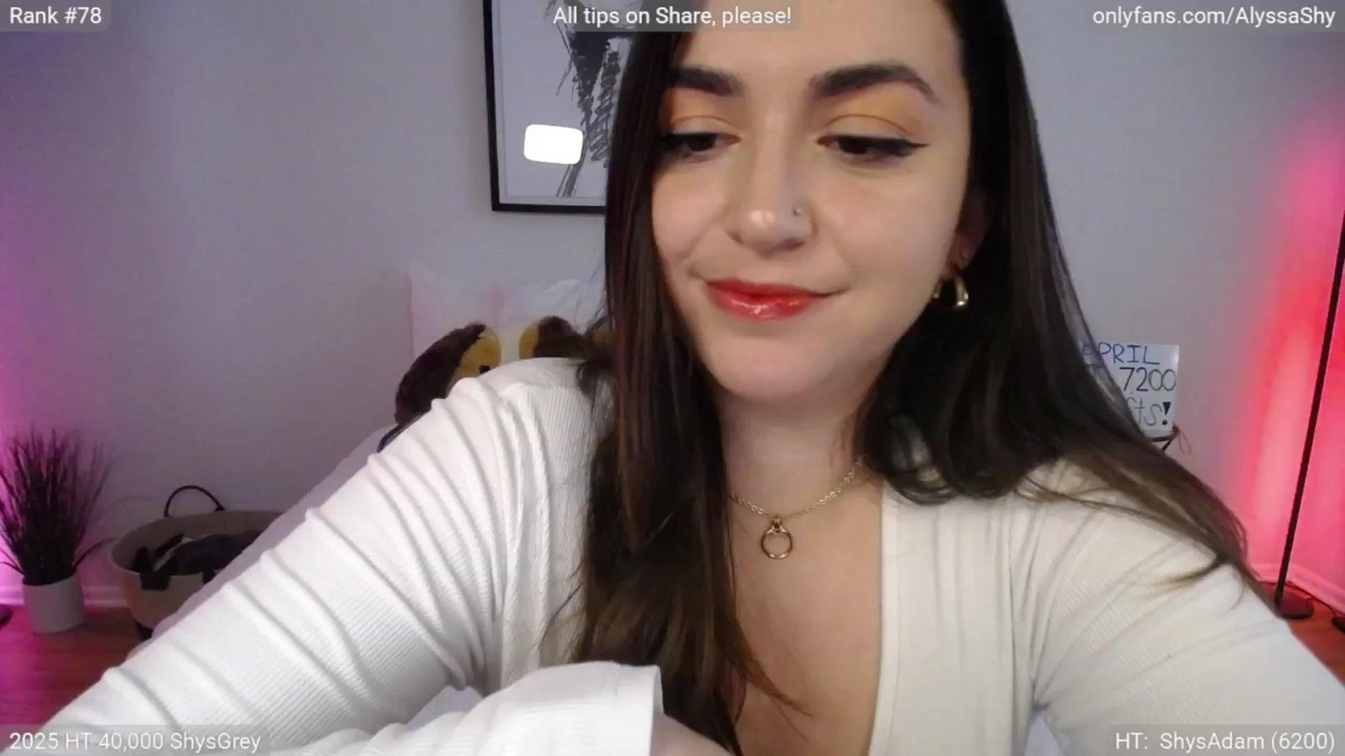 Gallery image thumbnail from AlyssaShy's myfreecams stream on, 04/02/2025, 21:11 image 19 of 20
