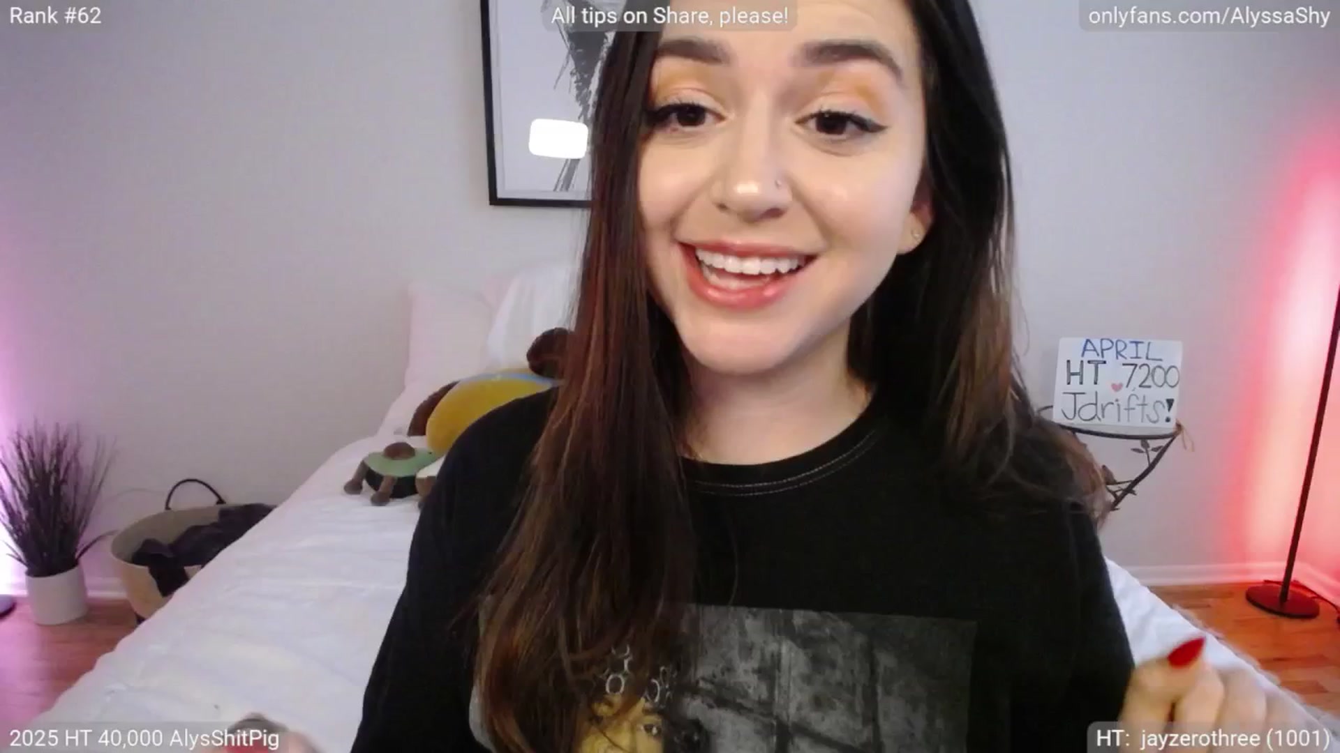 Gallery image thumbnail from AlyssaShy's myfreecams stream on, 04/06/2025, 22:56 image 4 of 20