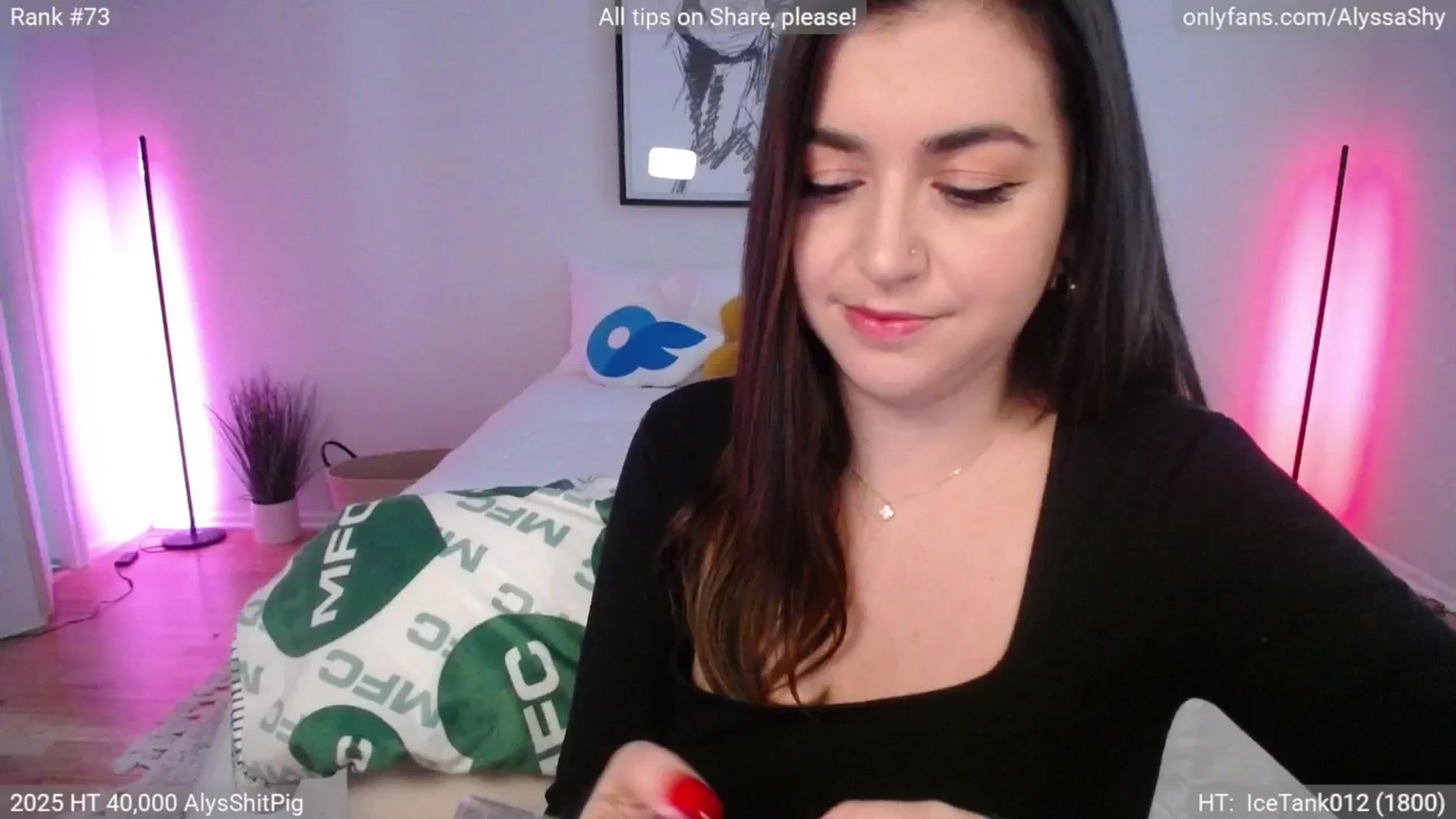 Gallery image thumbnail from AlyssaShy's myfreecams stream on, 04/08/2025, 23:09 image 6 of 20