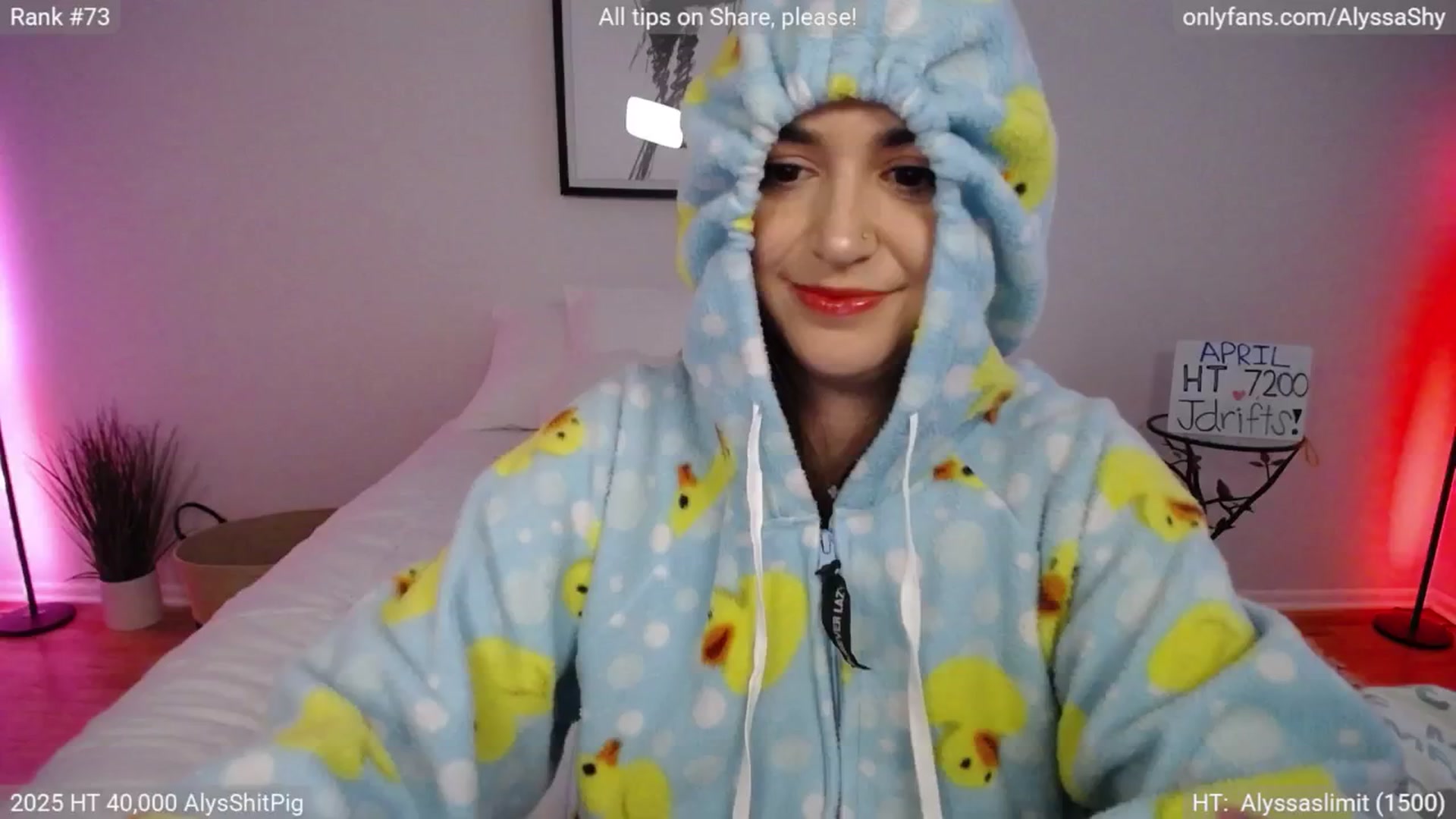 Gallery image thumbnail from AlyssaShy's myfreecams stream on, 04/11/2025, 22:05 image 3 of 20