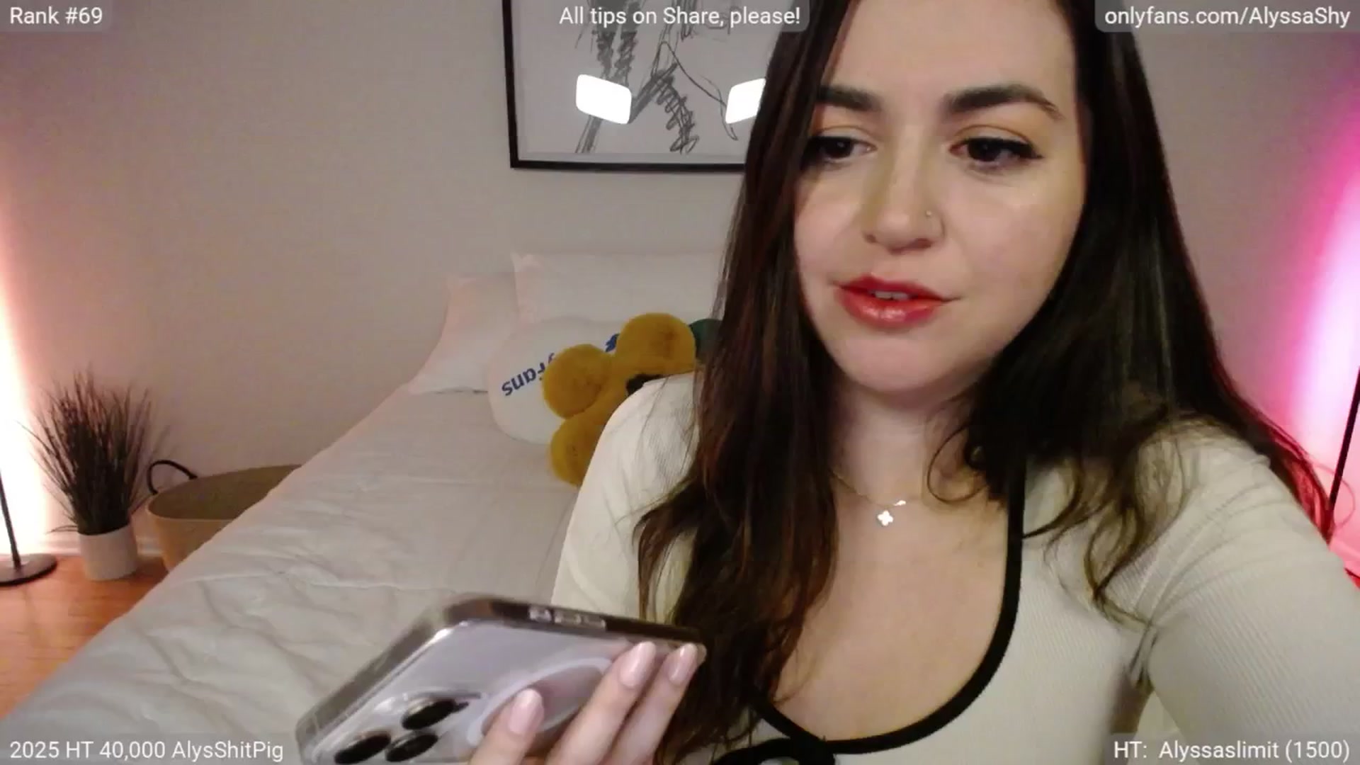 Gallery image thumbnail from AlyssaShy's myfreecams stream on, 04/12/2025, 04:13 image 20 of 20