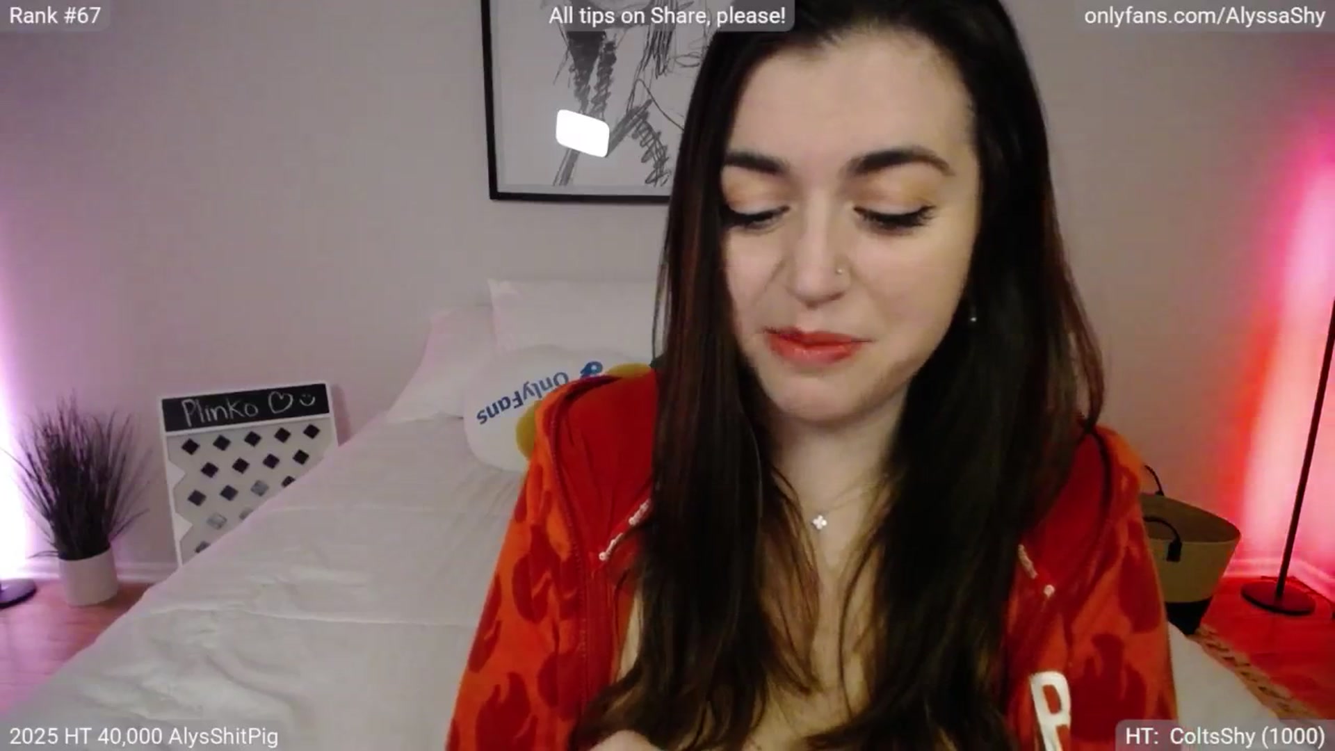 Gallery image thumbnail from AlyssaShy's myfreecams stream on, 04/13/2025, 03:05 image 18 of 20