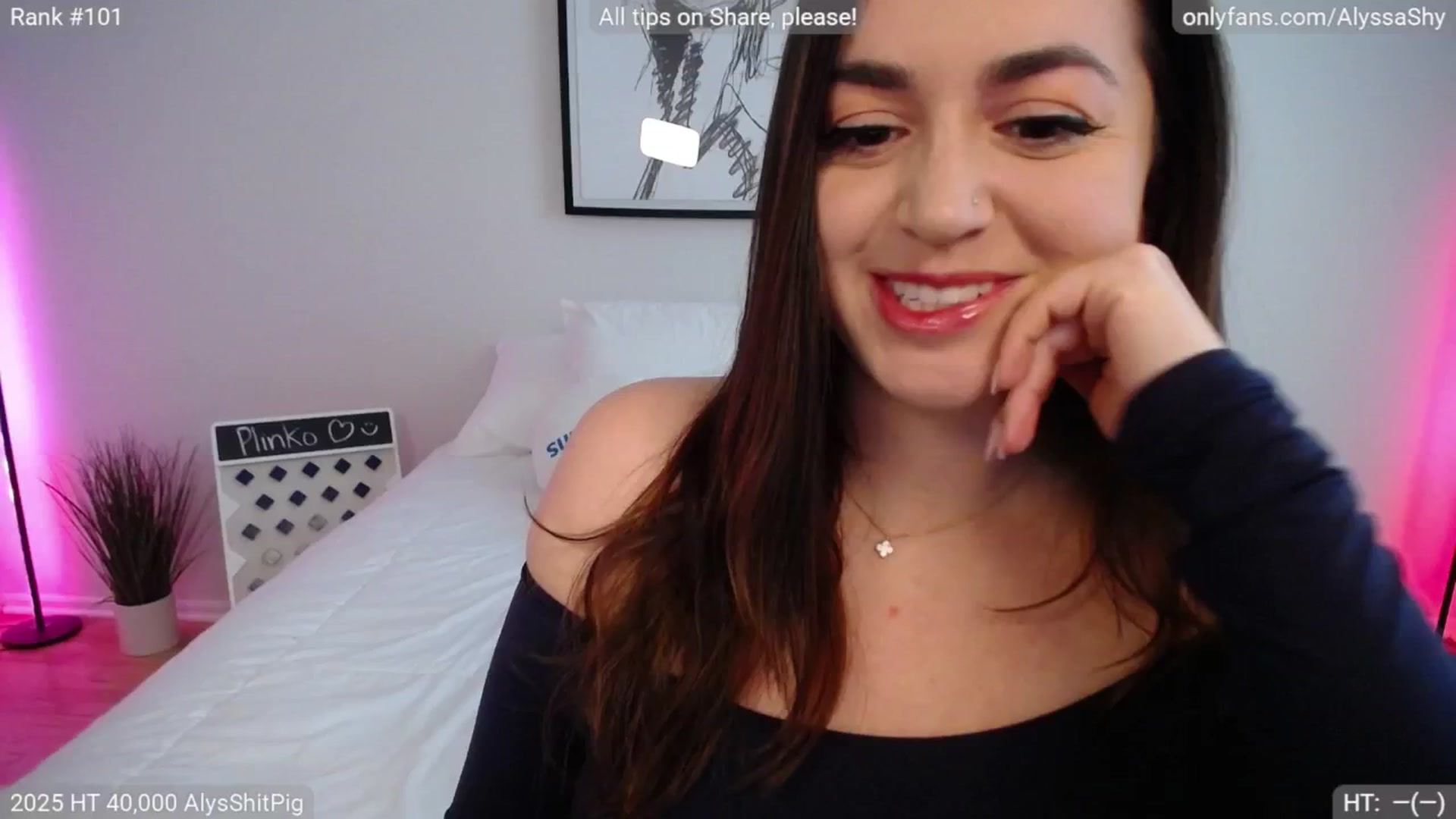 Gallery image thumbnail from AlyssaShy's myfreecams stream on, 04/15/2025, 20:16 image 4 of 20