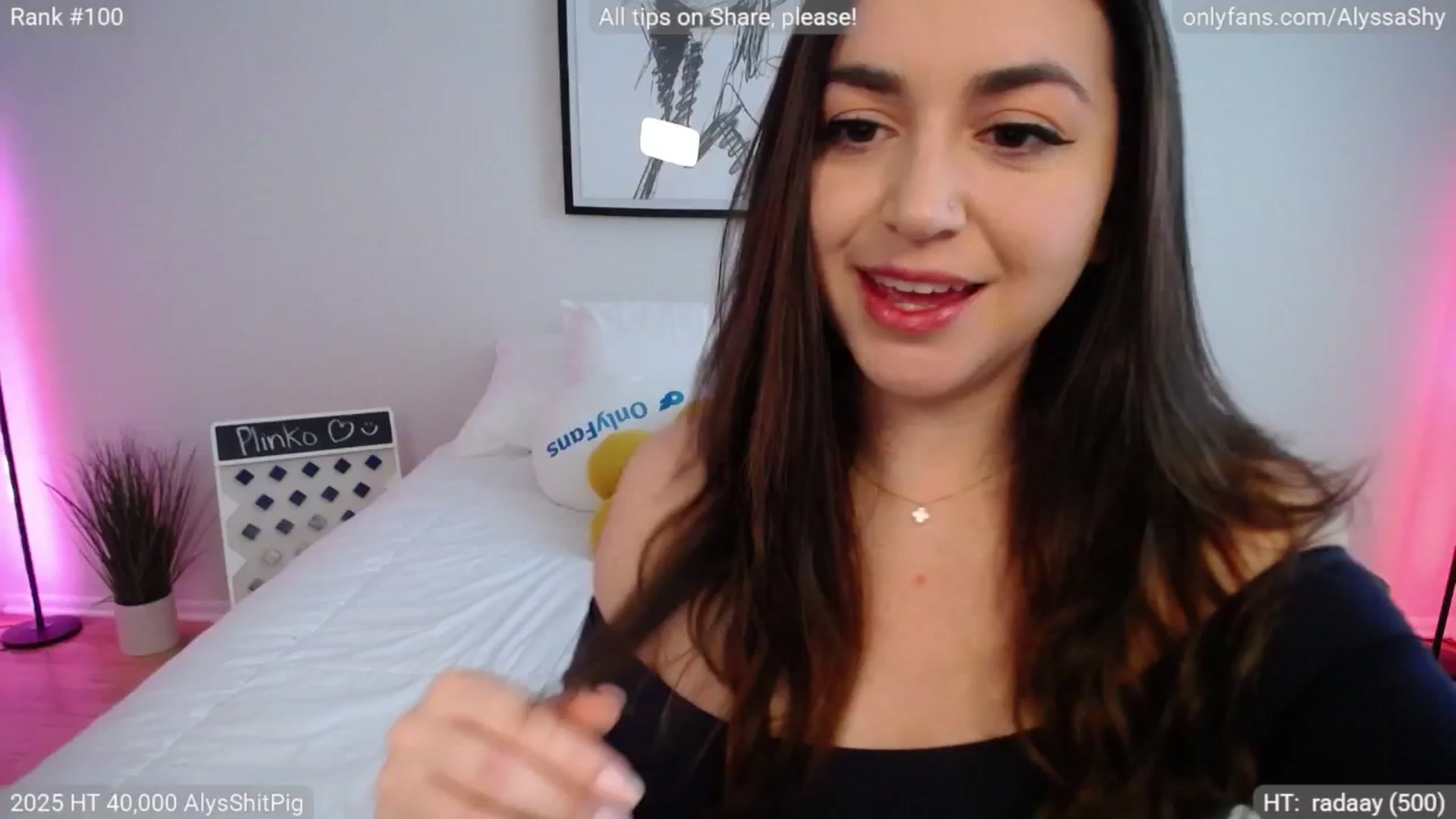 Gallery image thumbnail from AlyssaShy's myfreecams stream on, 04/15/2025, 20:16 image 12 of 20