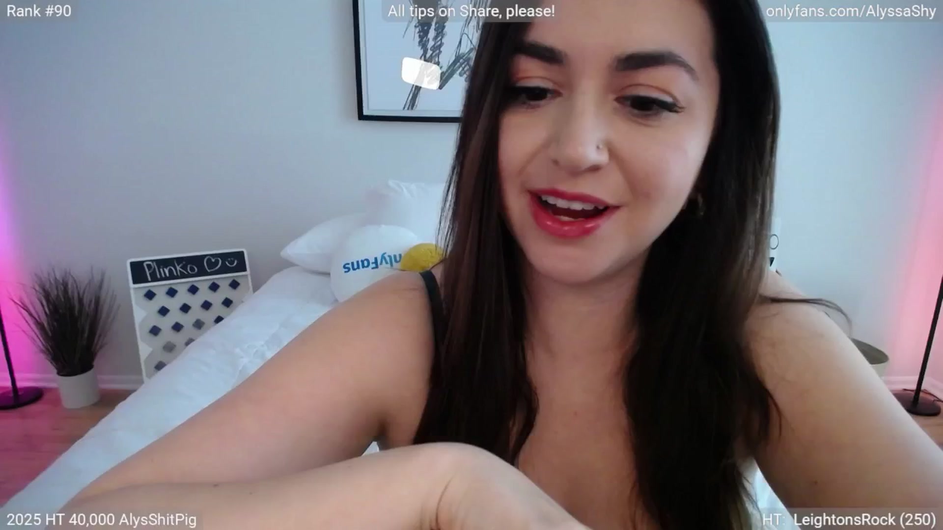 Gallery image thumbnail from AlyssaShy's myfreecams stream on, 04/16/2025, 22:23 image 9 of 20