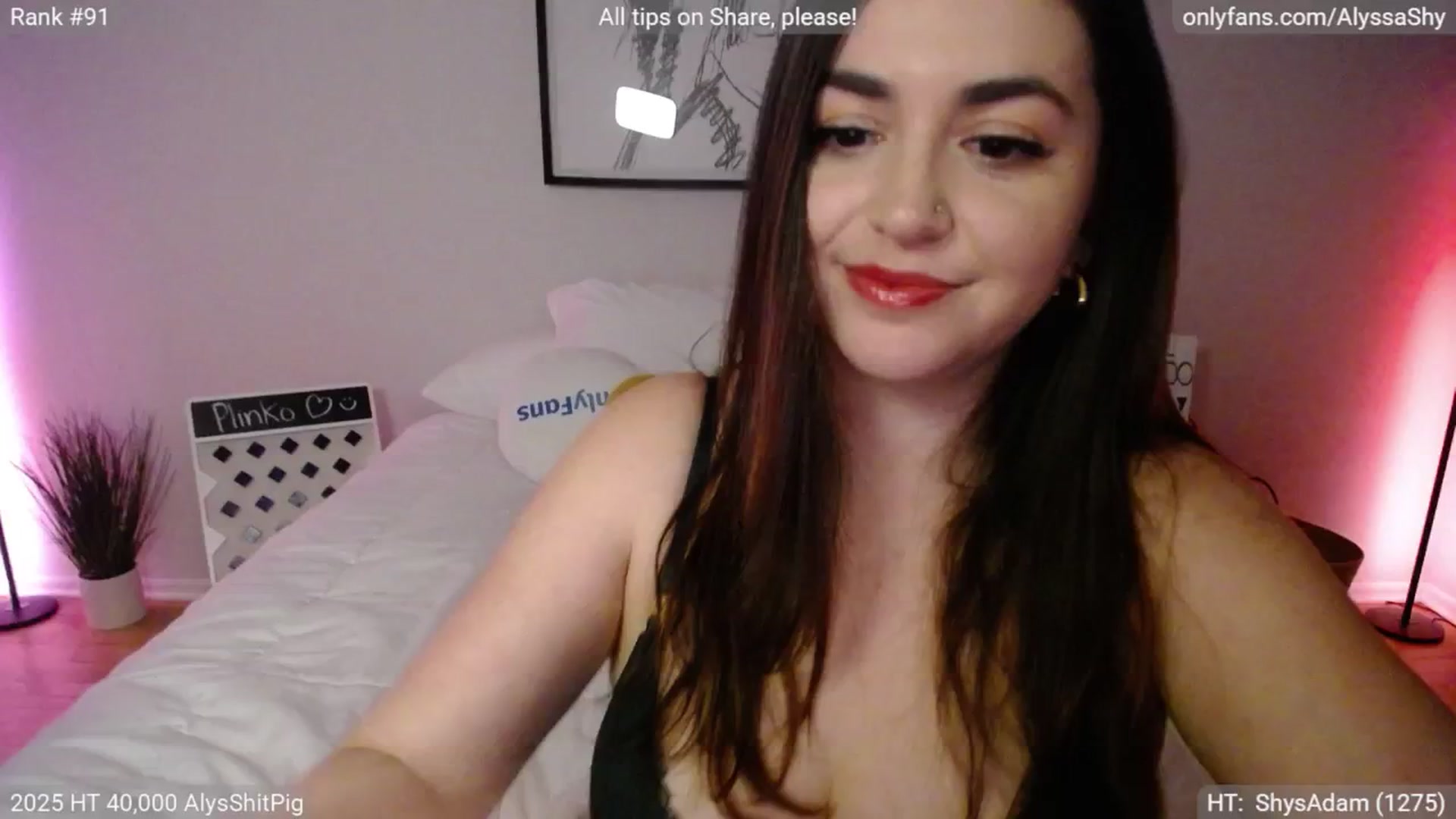 Gallery image thumbnail from AlyssaShy's myfreecams stream on, 04/17/2025, 24:17 image 10 of 20