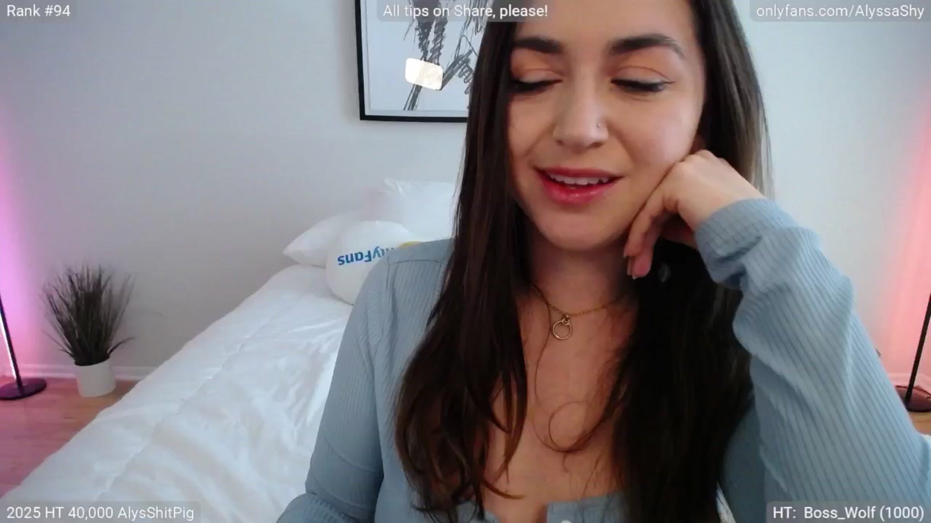 Gallery image thumbnail from AlyssaShy's myfreecams stream on, 04/17/2025, 21:39 image 14 of 20
