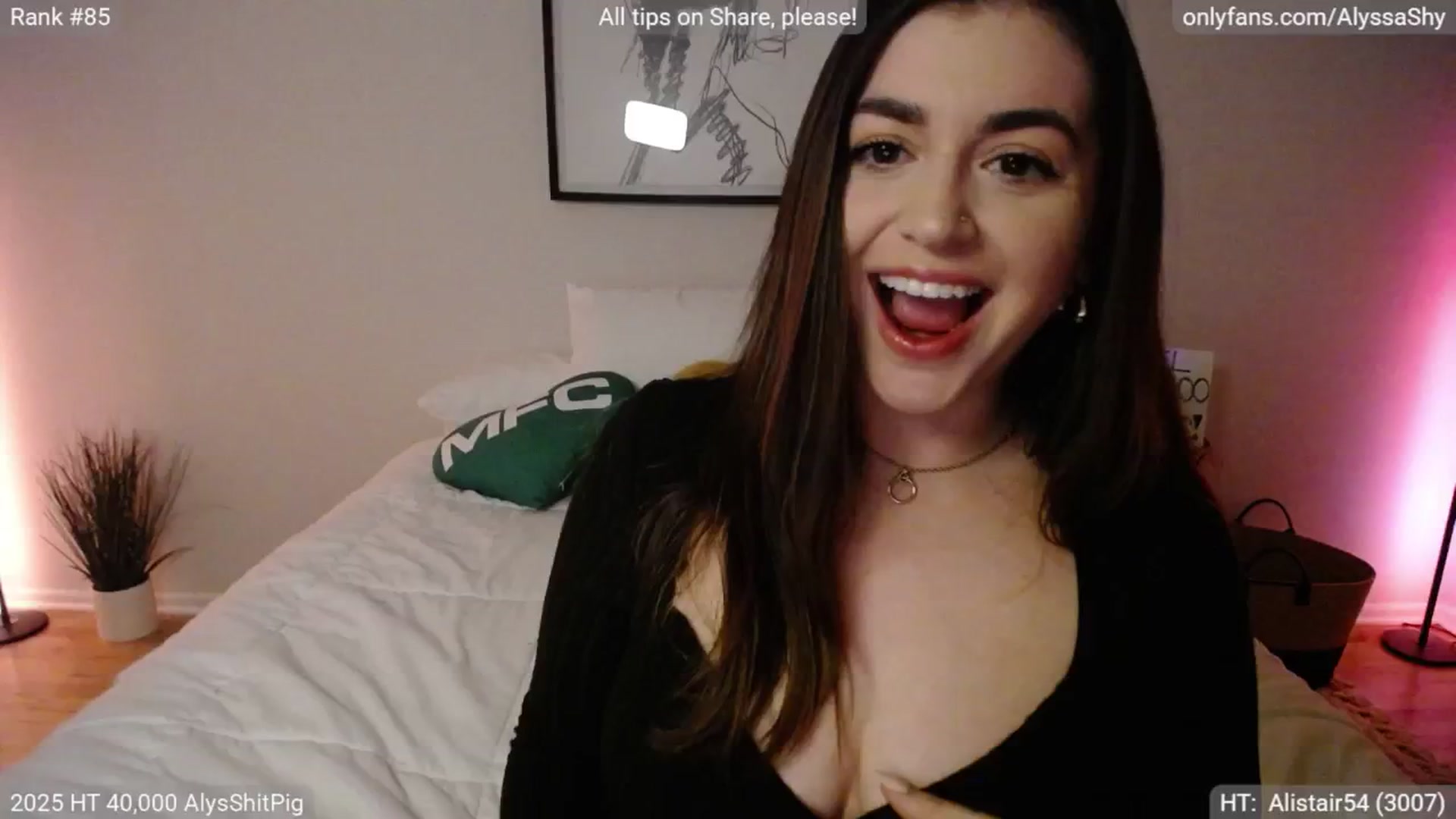 Gallery image thumbnail from AlyssaShy's myfreecams stream on, 04/20/2025, 24:49 image 11 of 20