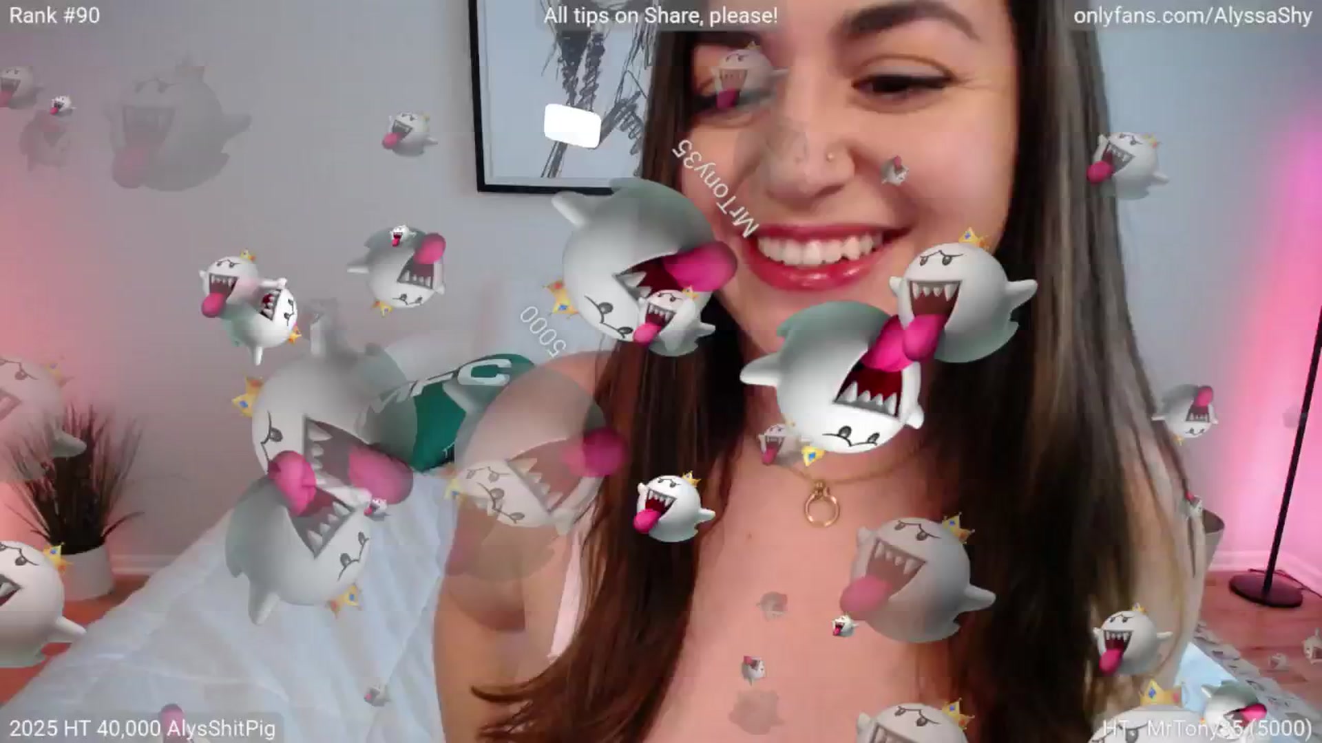 Gallery image thumbnail from AlyssaShy's myfreecams stream on, 04/22/2025, 22:20 image 18 of 20