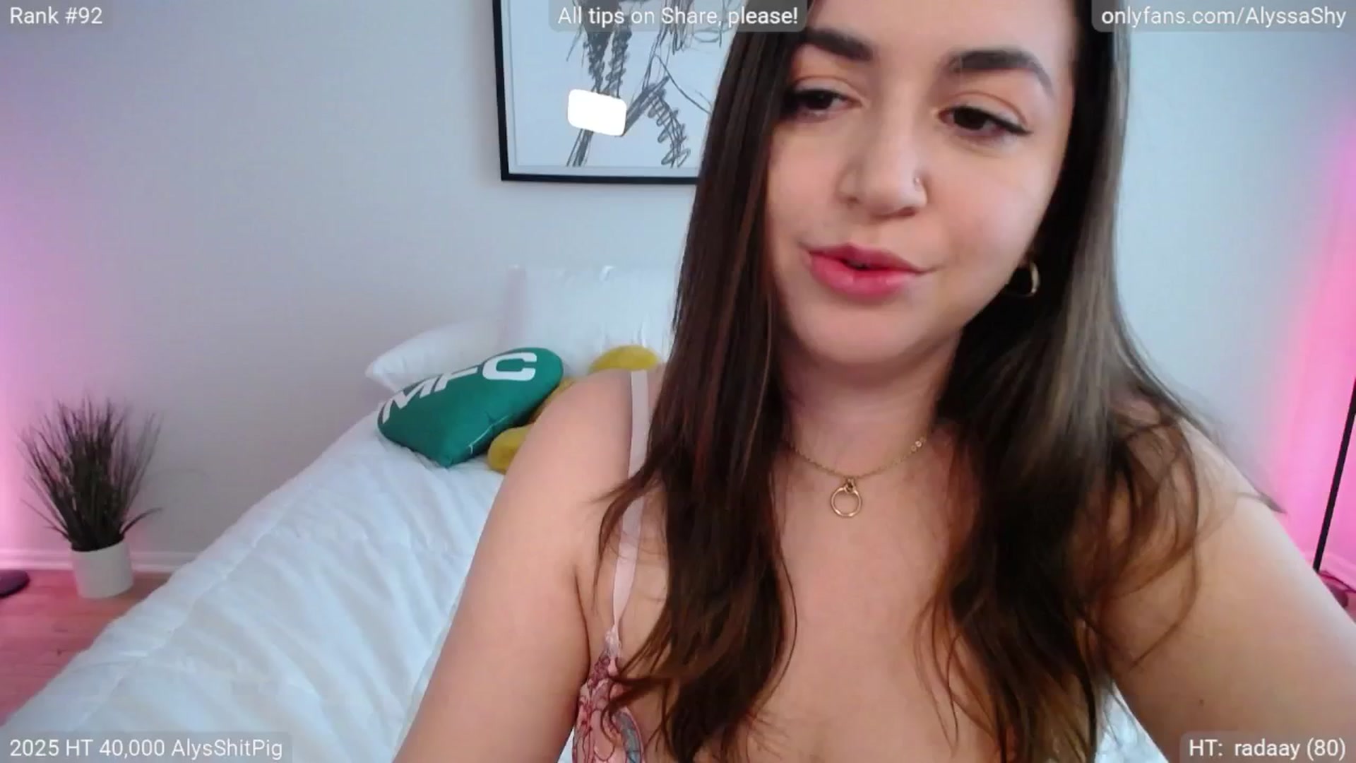 Gallery image thumbnail from AlyssaShy's myfreecams stream on, 04/22/2025, 22:20 image 6 of 20