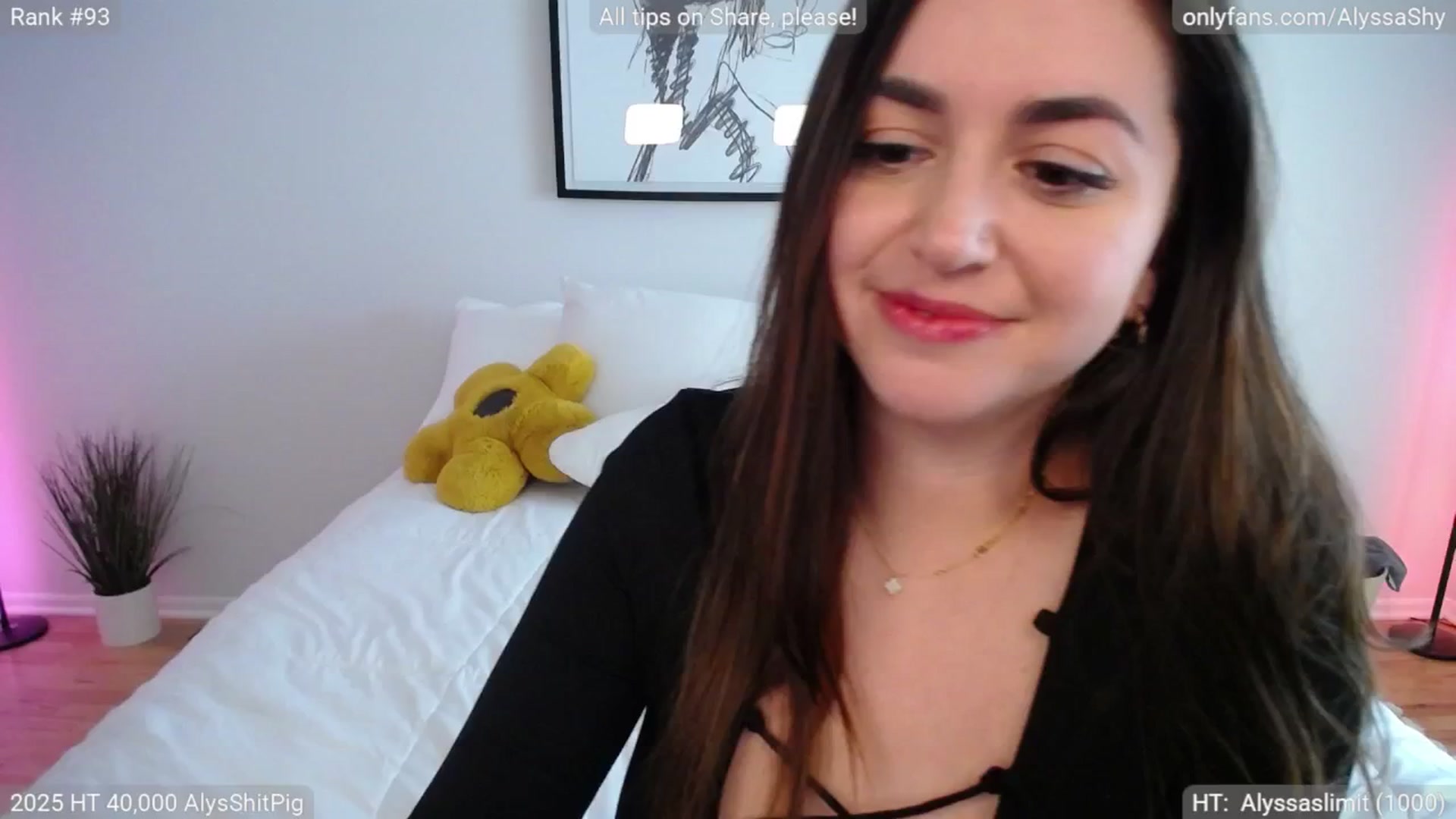 Gallery image thumbnail from AlyssaShy's myfreecams stream on, 04/27/2025, 20:11 image 5 of 20