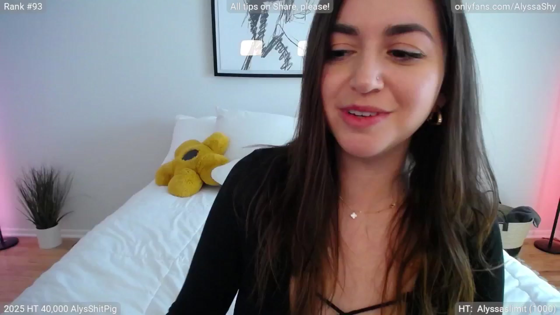 Gallery image thumbnail from AlyssaShy's myfreecams stream on, 04/27/2025, 20:11 image 3 of 20