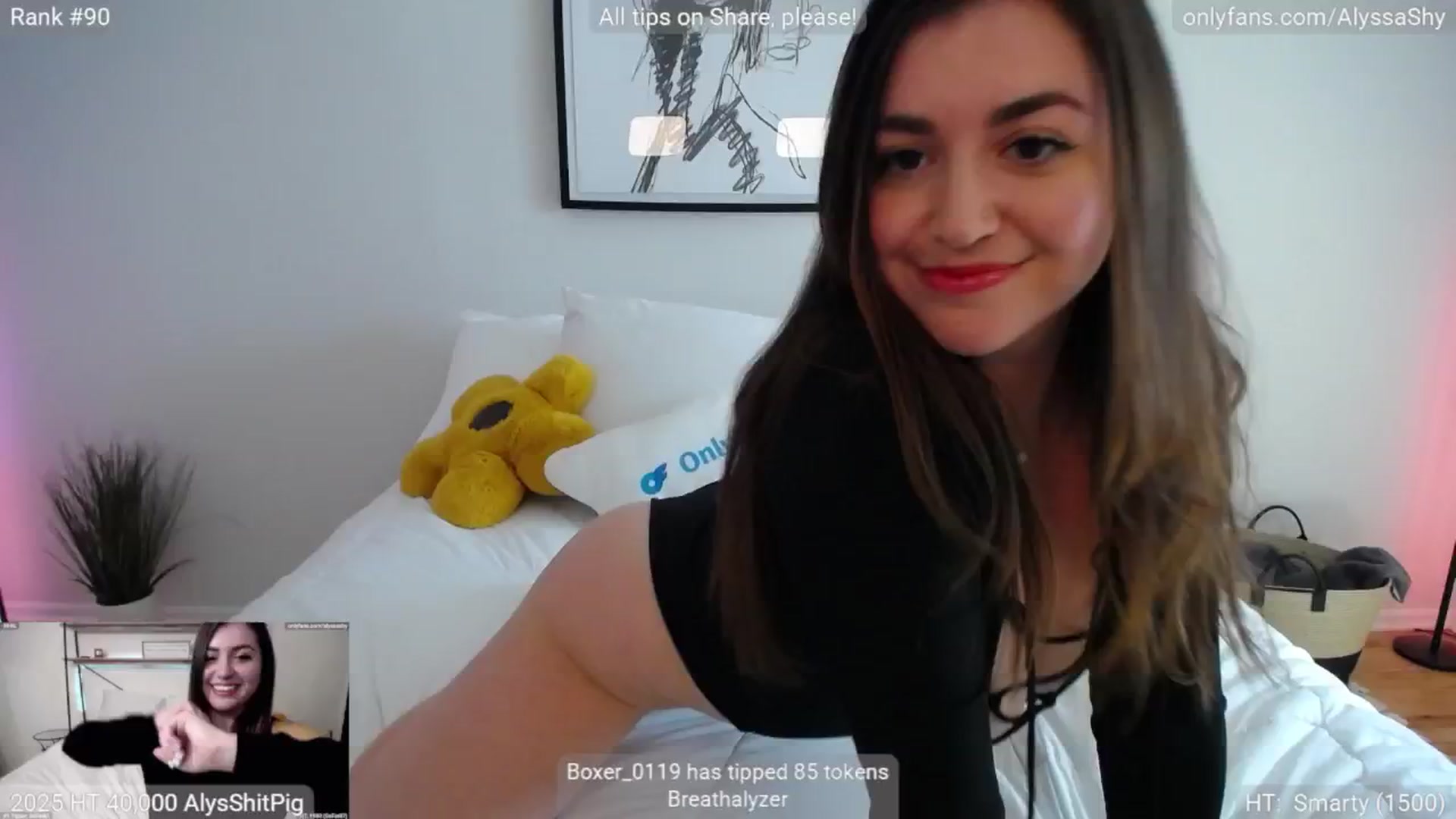 Gallery image thumbnail from AlyssaShy's myfreecams stream on, 04/27/2025, 20:11 image 13 of 20