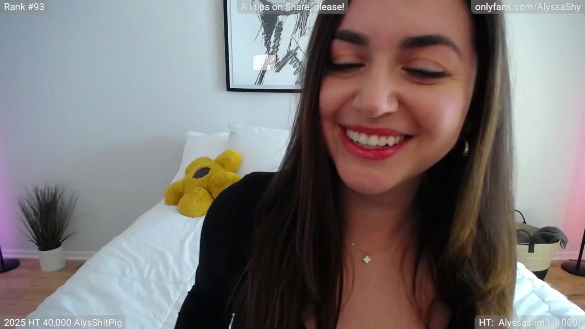 Gallery image thumbnail from AlyssaShy's myfreecams stream on, 04/27/2025, 20:11 image 7 of 20