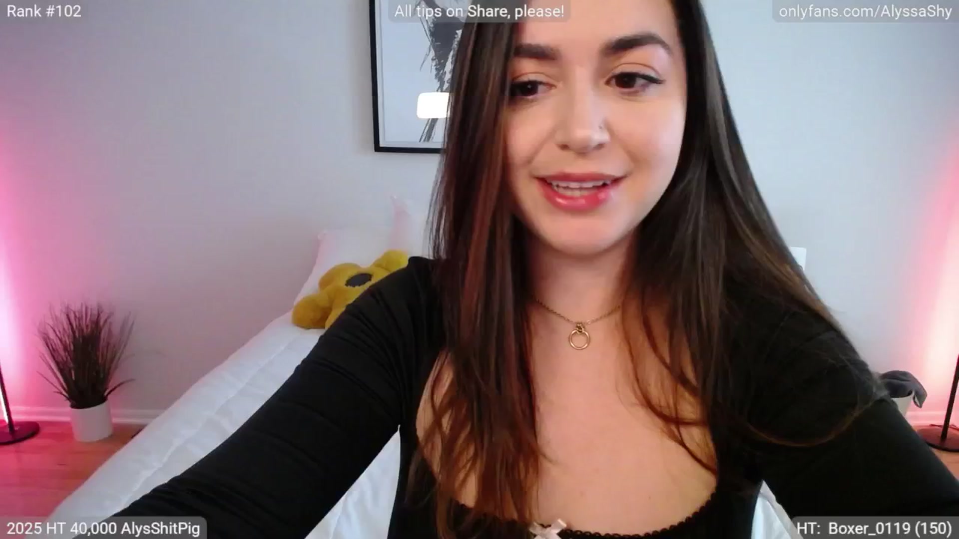 Gallery image thumbnail from AlyssaShy's myfreecams stream on, 04/29/2025, 22:06 image 1 of 20