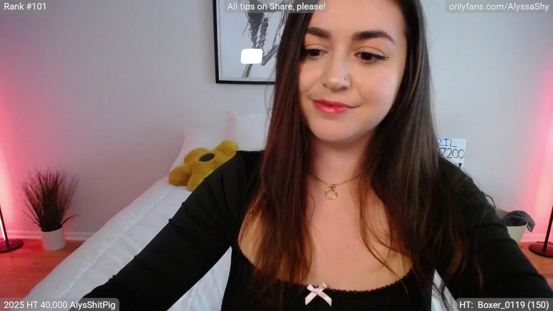 Gallery image thumbnail from AlyssaShy's myfreecams stream on, 04/29/2025, 22:06 image 9 of 20