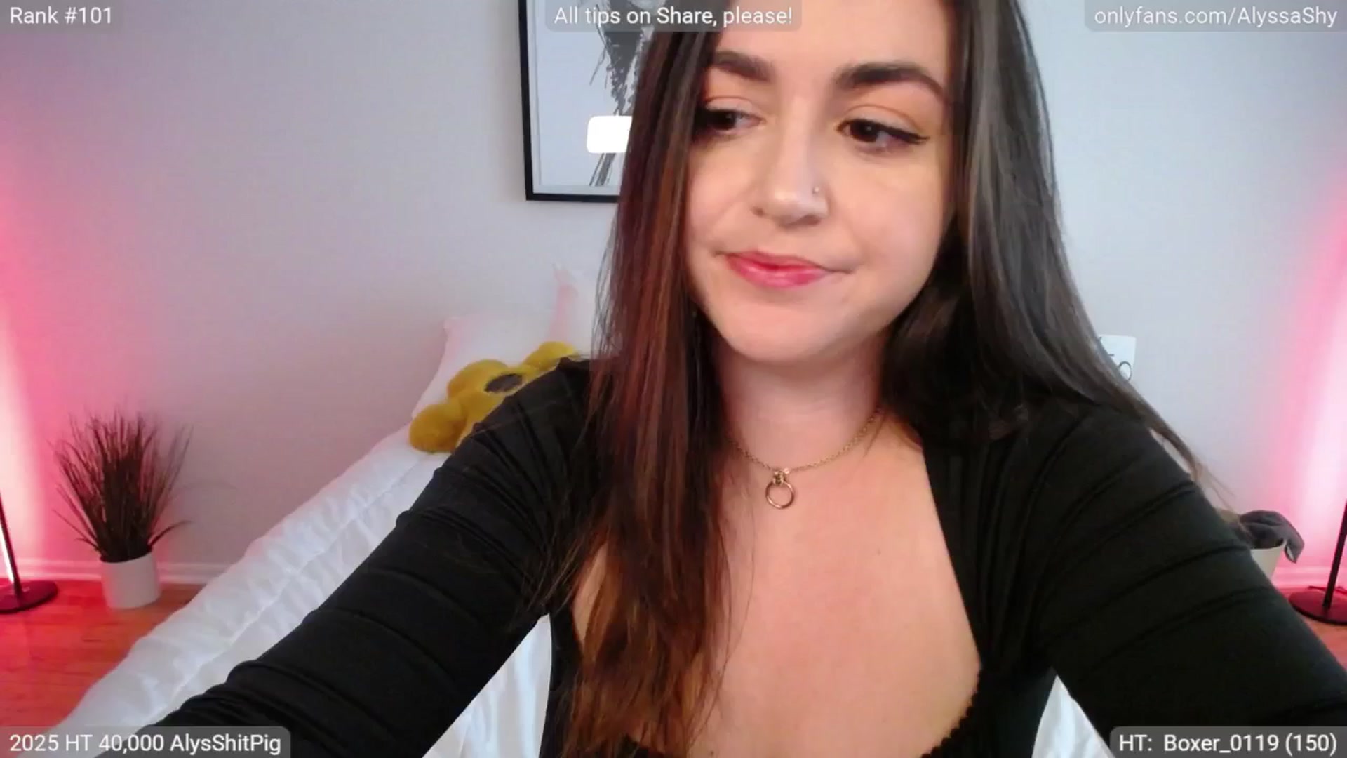 Gallery image thumbnail from AlyssaShy's myfreecams stream on, 04/29/2025, 22:06 image 19 of 20