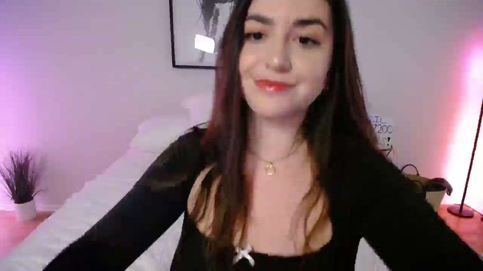 Gallery image thumbnail from AlyssaShy's myfreecams stream on, 04/29/2025, 23:51 image 11 of 20