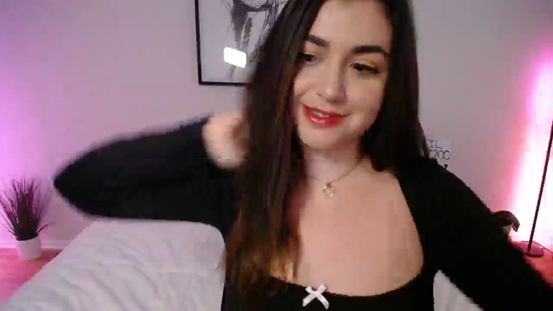Gallery image thumbnail from AlyssaShy's myfreecams stream on, 04/29/2025, 23:51 image 14 of 20