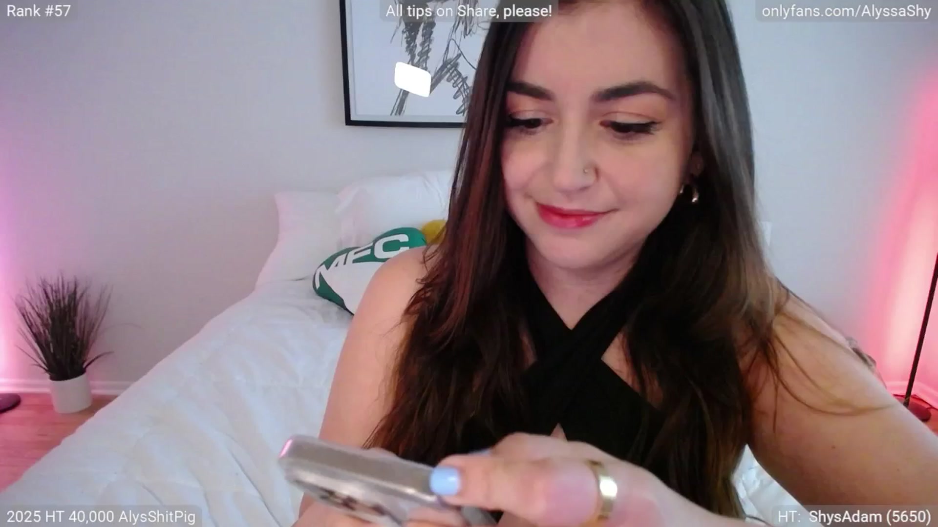Gallery image thumbnail from AlyssaShy's myfreecams stream on, 05/01/2025, 22:33 image 11 of 20