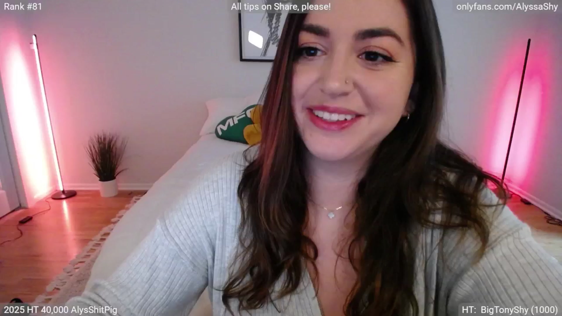 Gallery image thumbnail from AlyssaShy's myfreecams stream on, 05/04/2025, 22:33 image 1 of 20