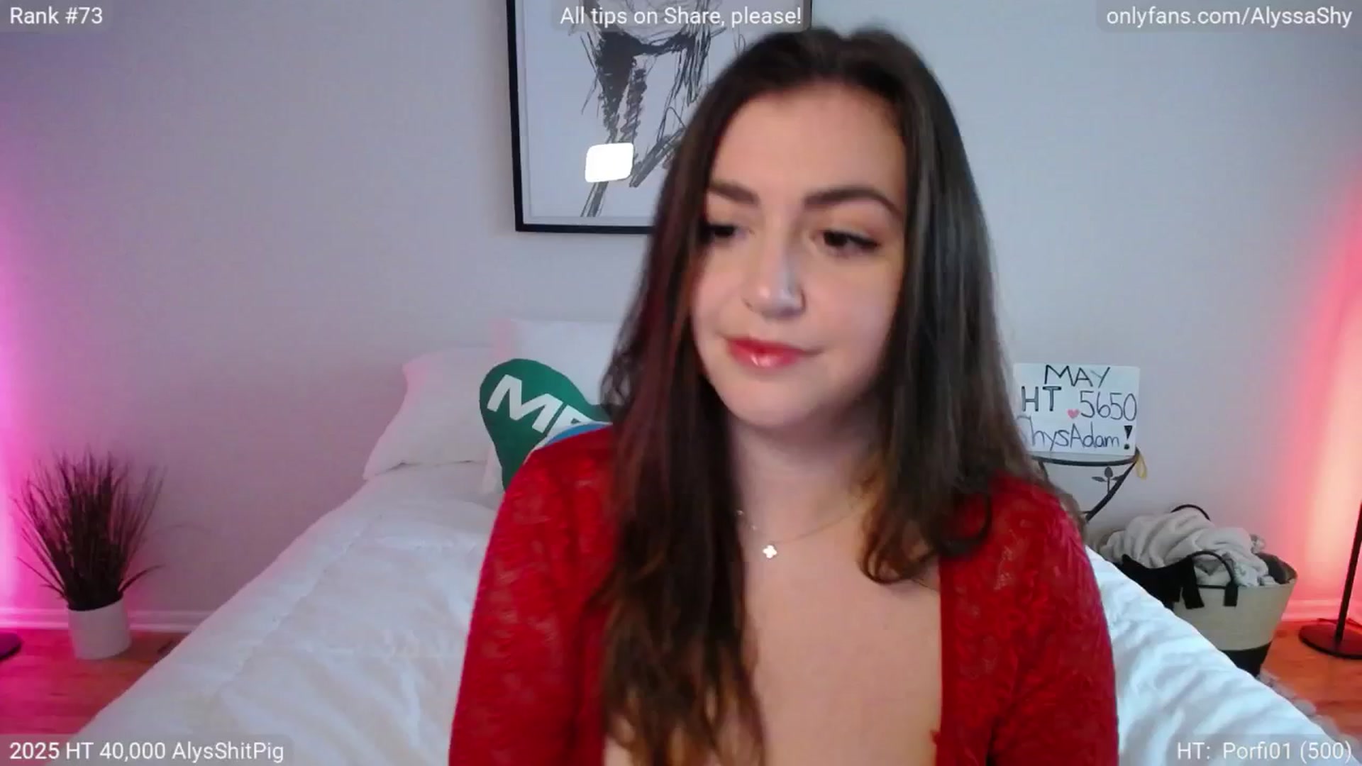Gallery image thumbnail from AlyssaShy's myfreecams stream on, 05/07/2025, 22:51 image 10 of 20