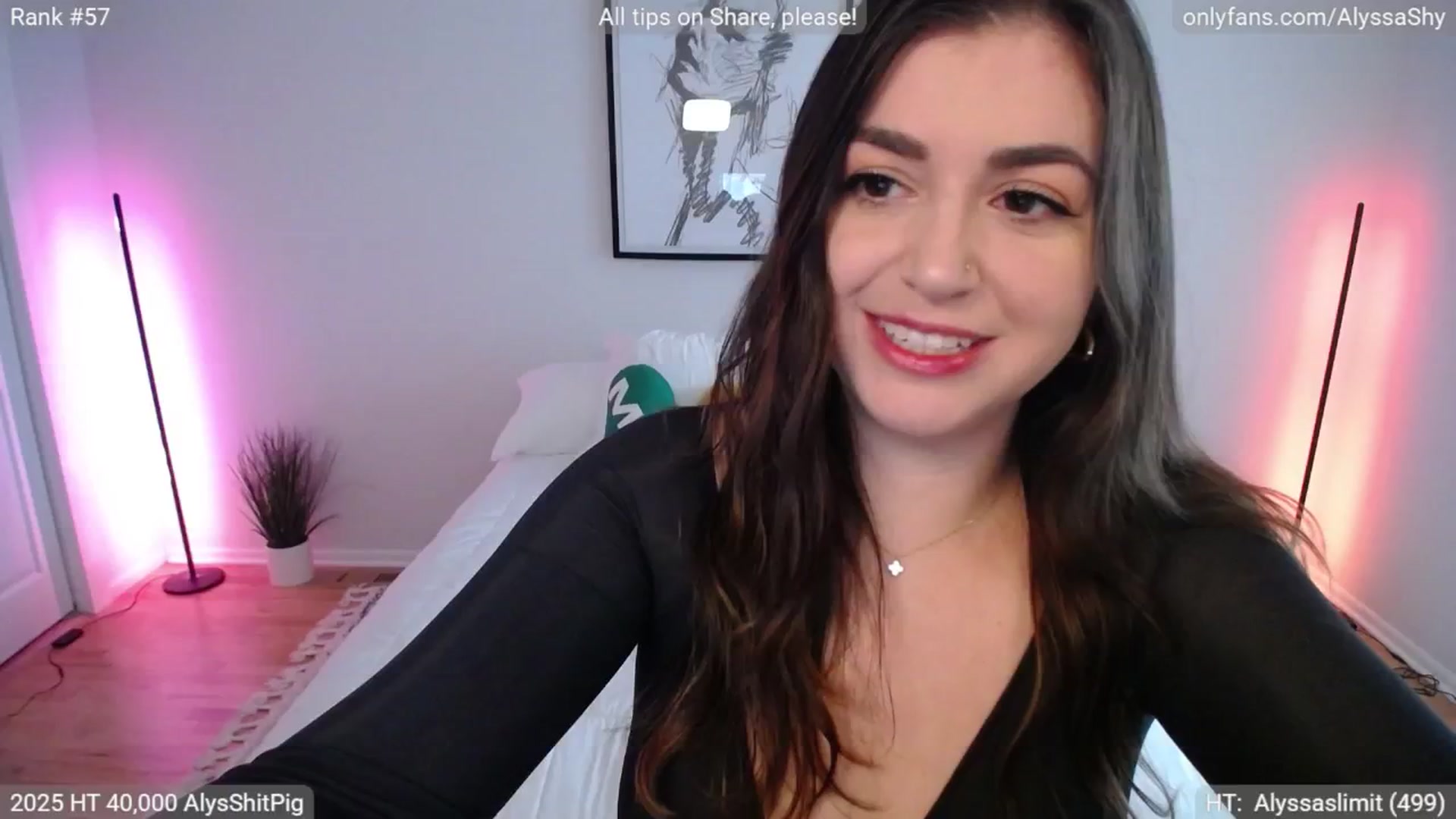 Gallery image thumbnail from AlyssaShy's myfreecams stream on, 05/10/2025, 22:23 image 16 of 20