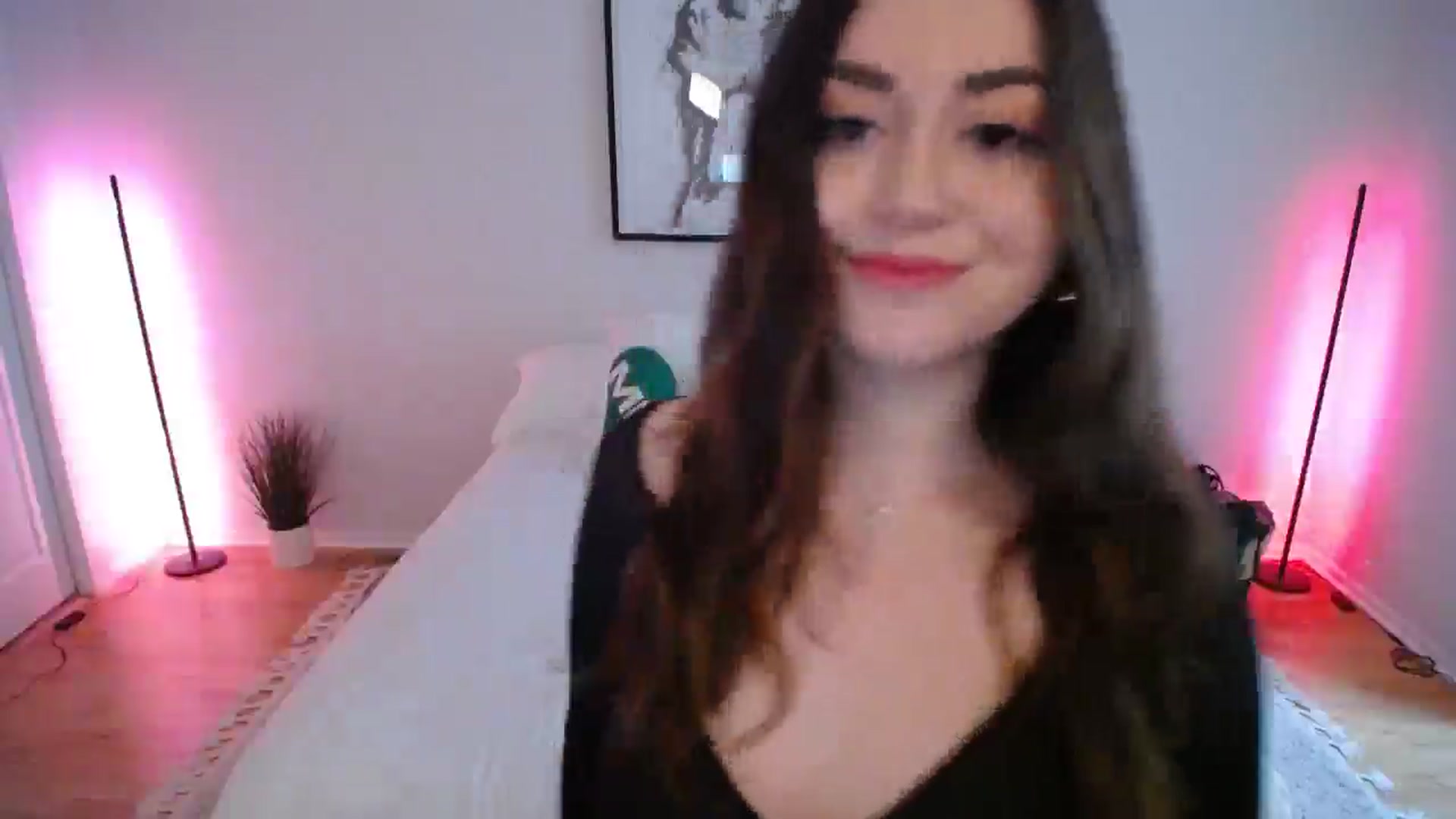 Gallery image thumbnail from AlyssaShy's myfreecams stream on, 05/10/2025, 23:12 image 16 of 20