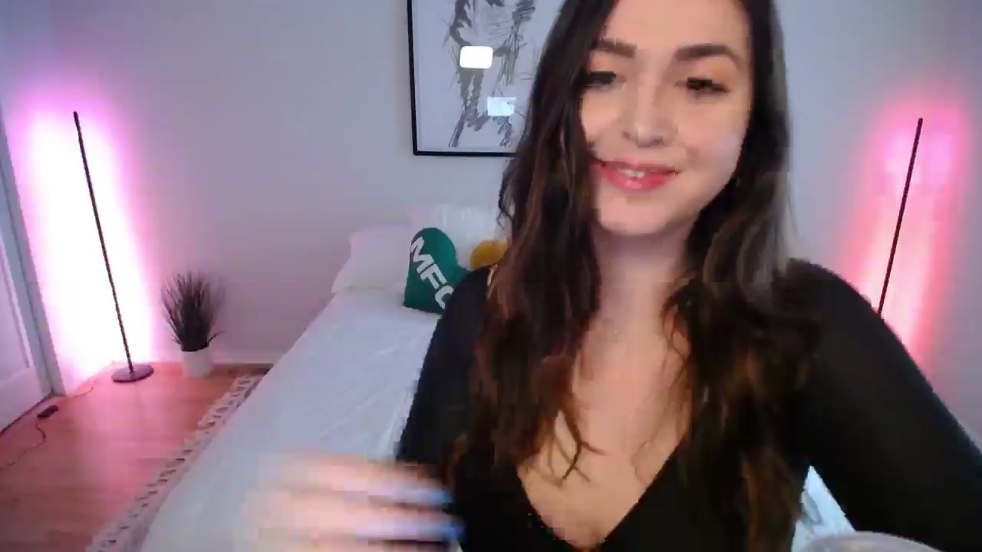 Gallery image thumbnail from AlyssaShy's myfreecams stream on, 05/10/2025, 23:12 image 4 of 20
