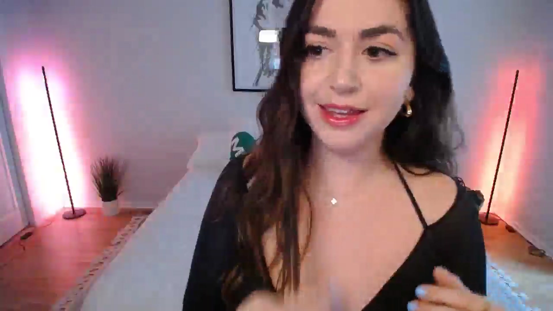 Gallery image thumbnail from AlyssaShy's myfreecams stream on, 05/10/2025, 23:12 image 7 of 20
