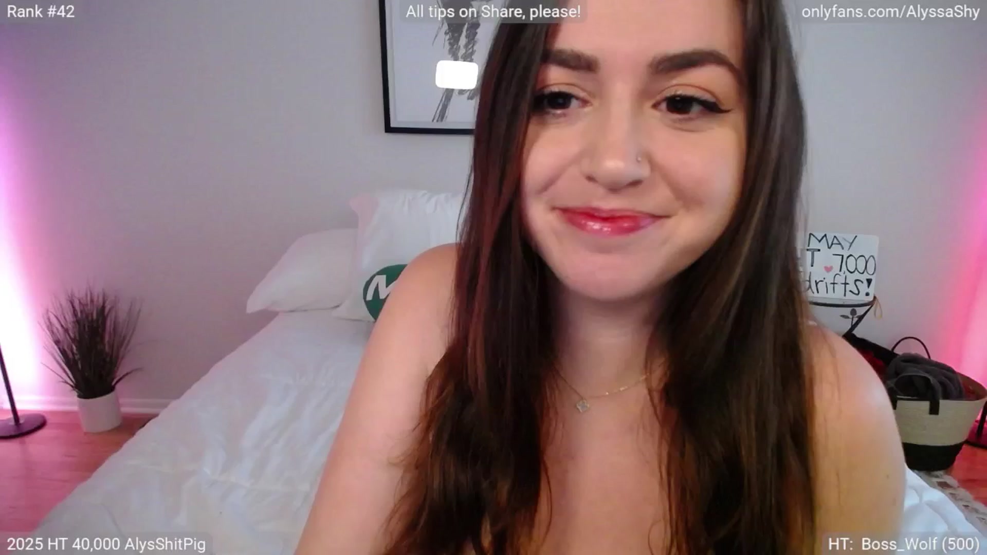 Gallery image thumbnail from AlyssaShy's myfreecams stream on, 05/14/2025, 21:35 image 8 of 20