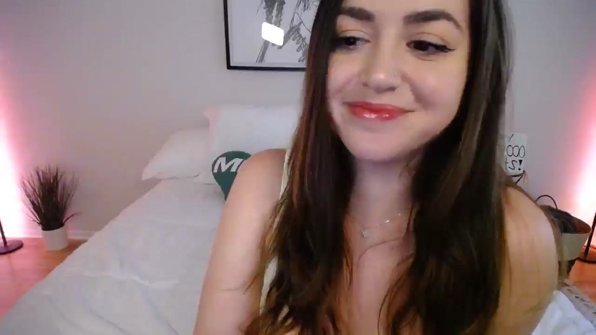 Gallery image thumbnail from AlyssaShy's myfreecams stream on, 05/14/2025, 22:04 image 11 of 20