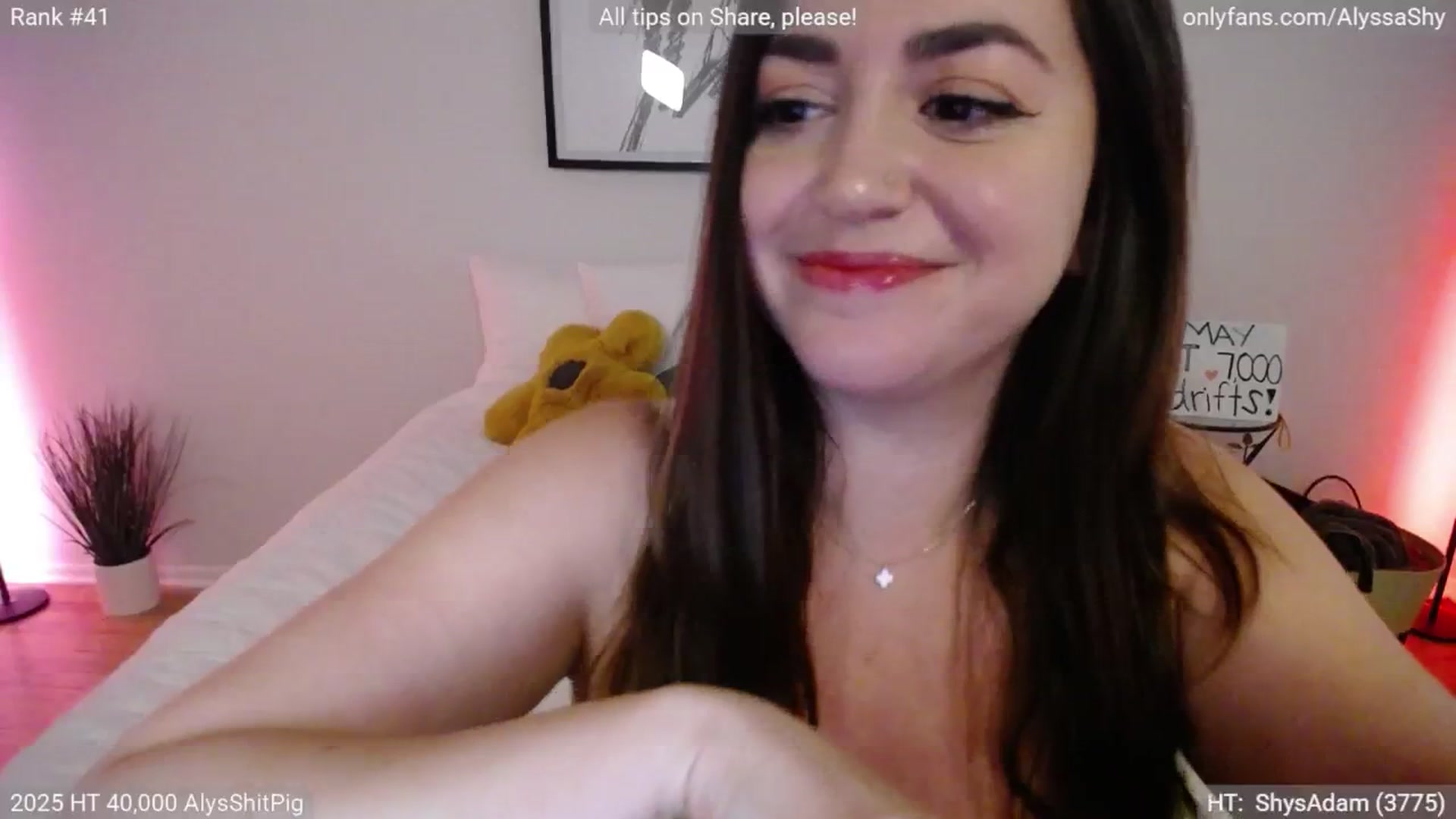 Gallery image thumbnail from AlyssaShy's myfreecams stream on, 05/14/2025, 23:36 image 11 of 20